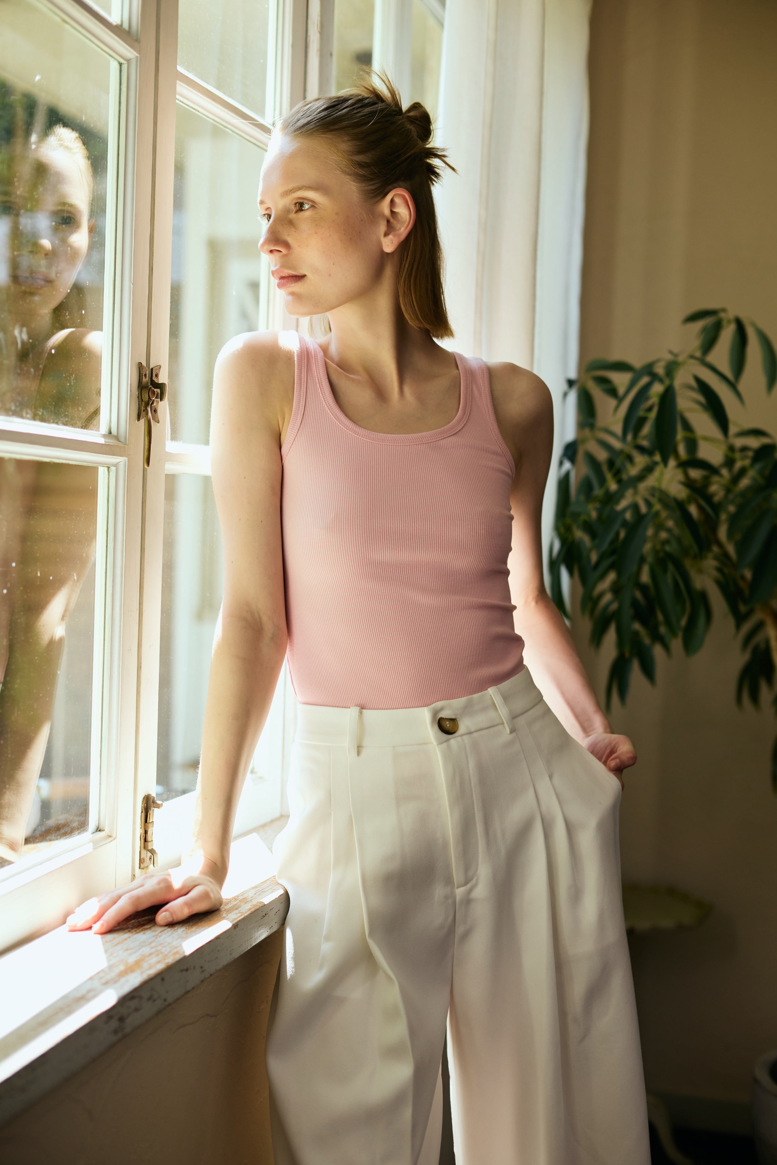 Scoop Neck Tank Top in Pink