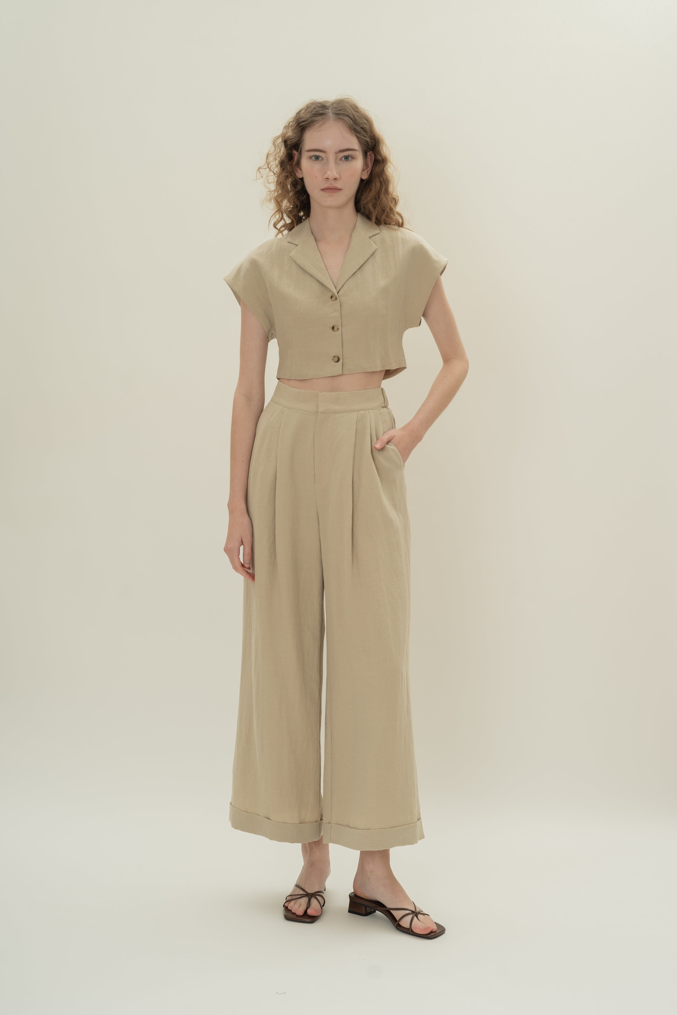 Cropped Shirt With Lapel Collar in Khaki