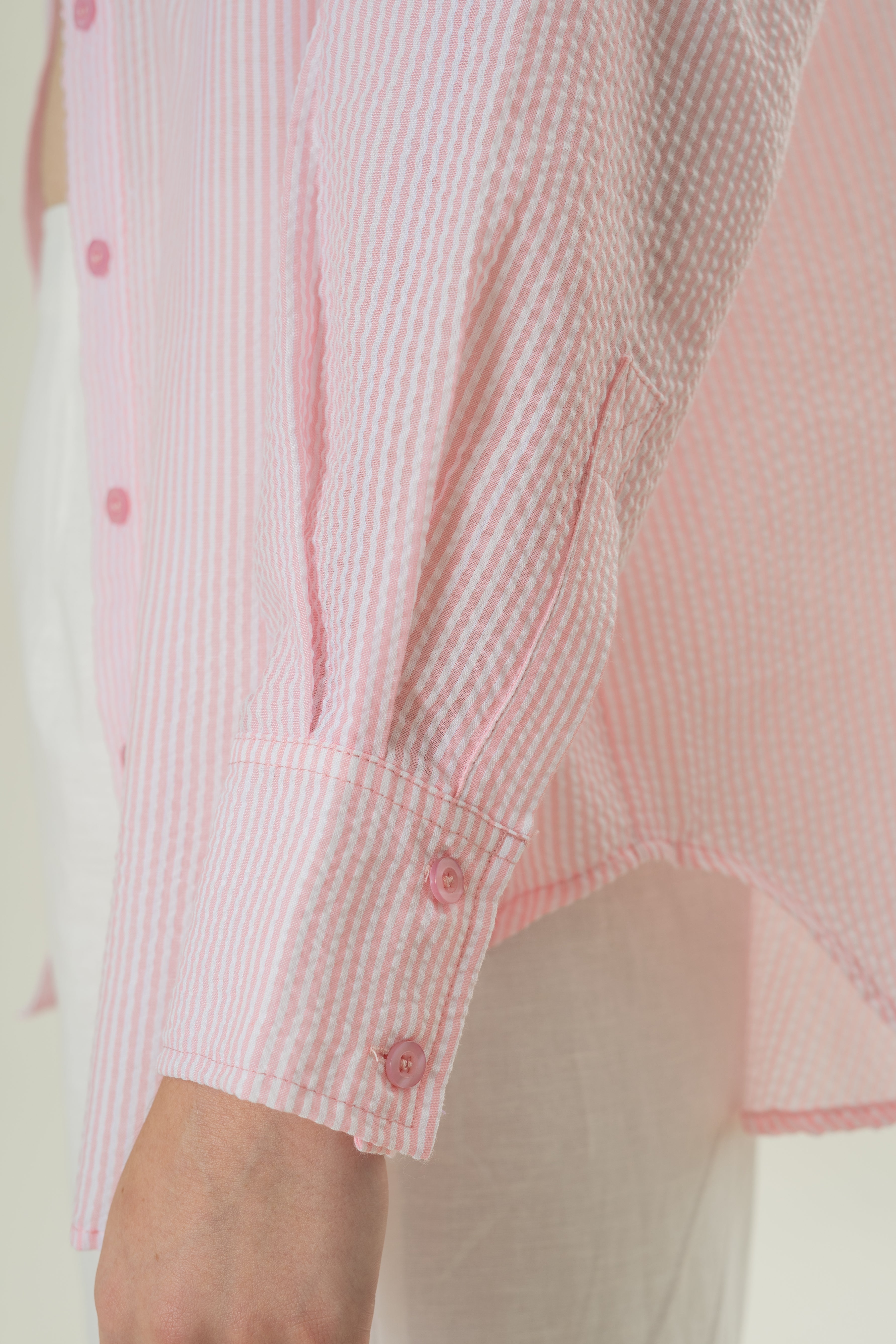 Cruise Long Sleeved Shirt in Seersucker Pink Stripes