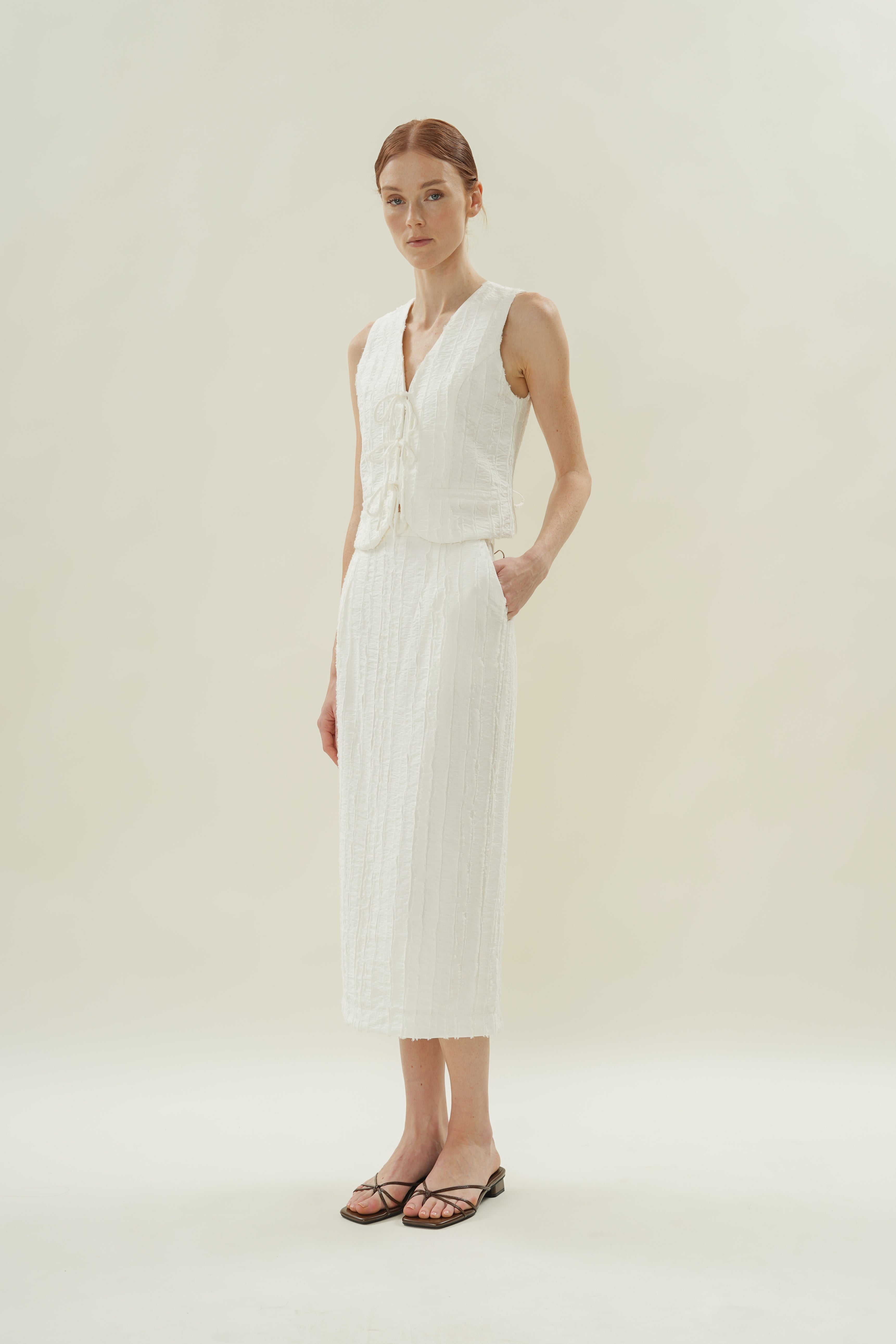 Soft Textured Sleeveless Tie-Detailed Waistcoat in White