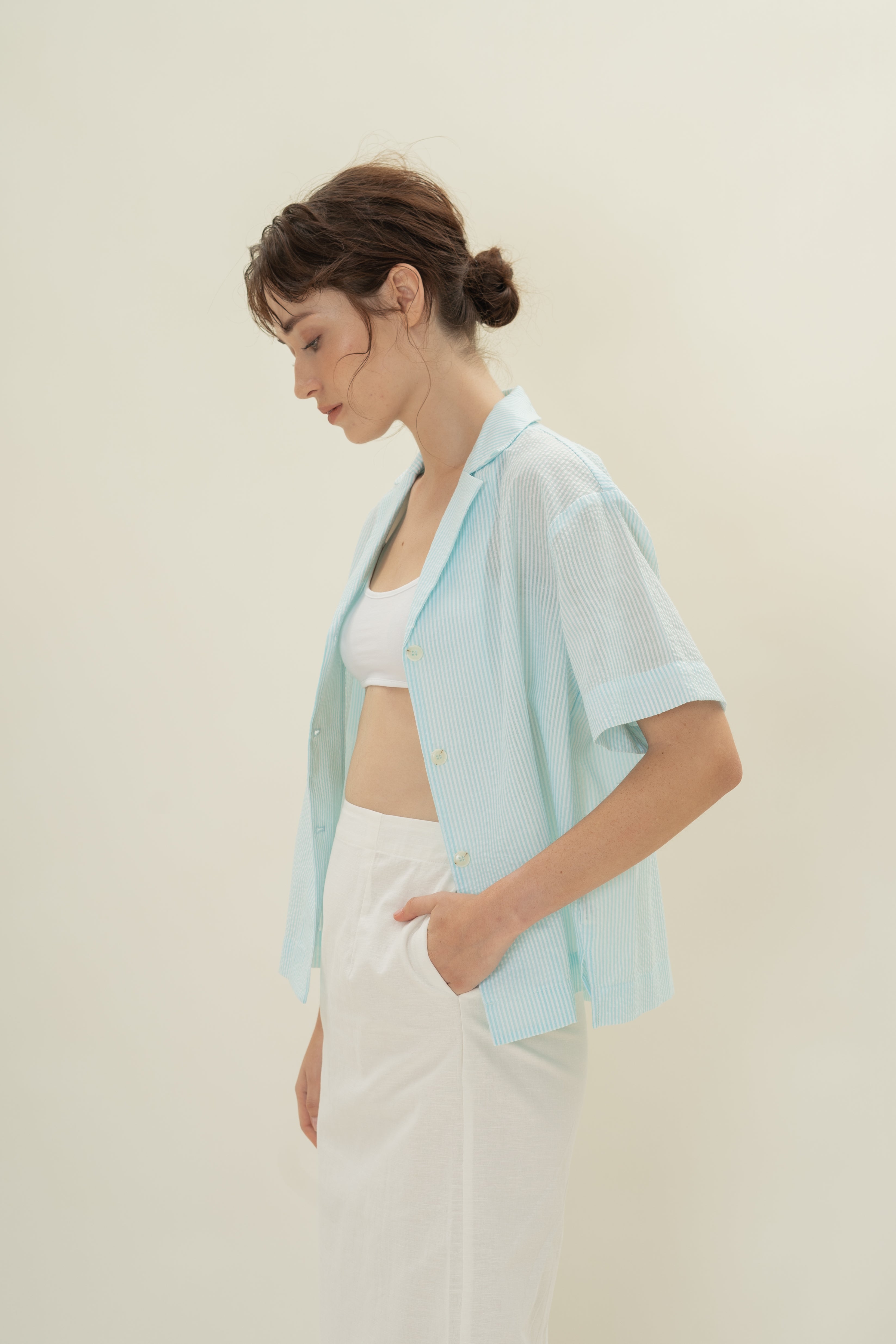 Cruise Short Sleeved Shirt in Seersucker Marine Stripes