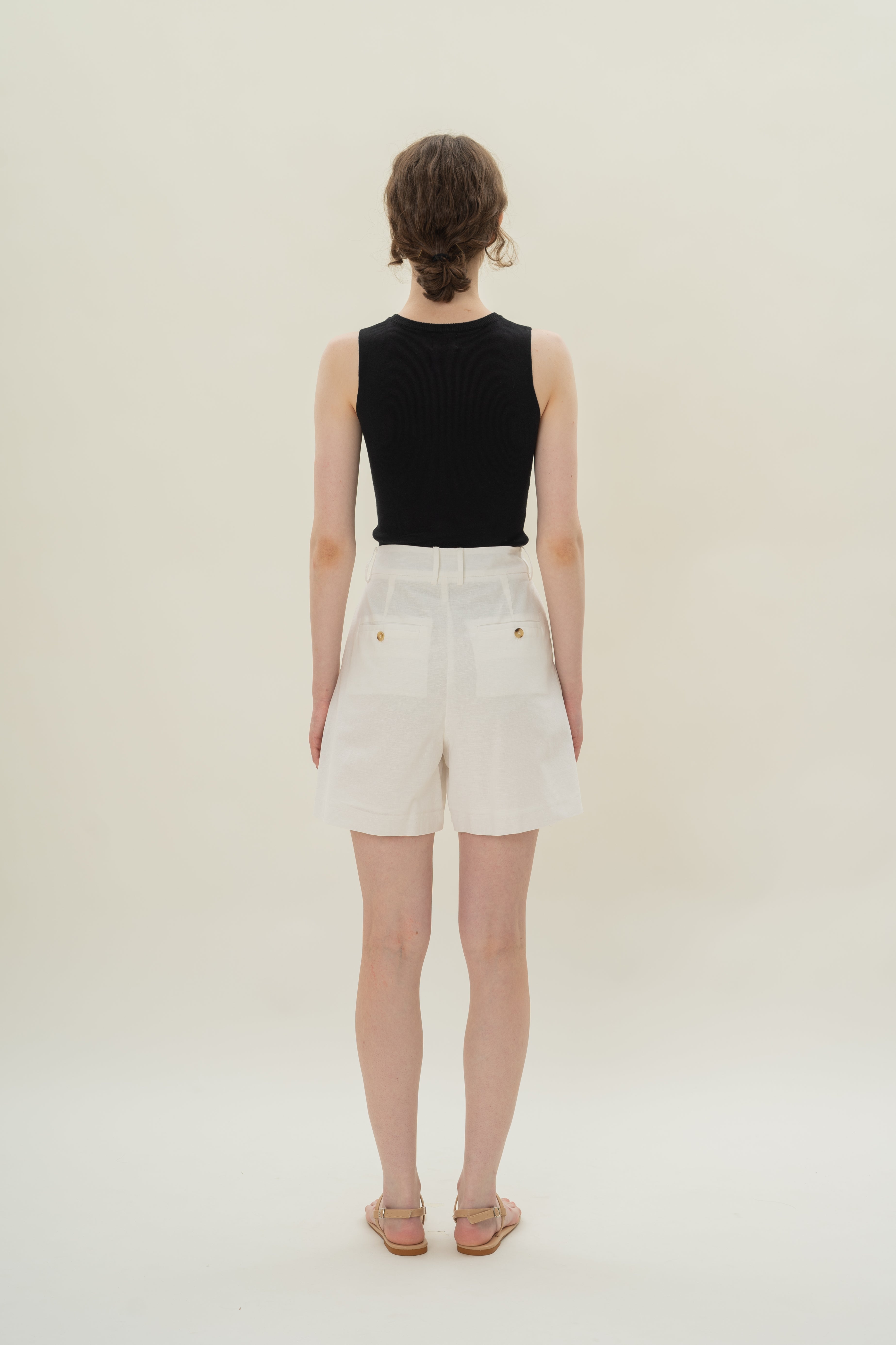 Pleated Linen Long Shorts in White