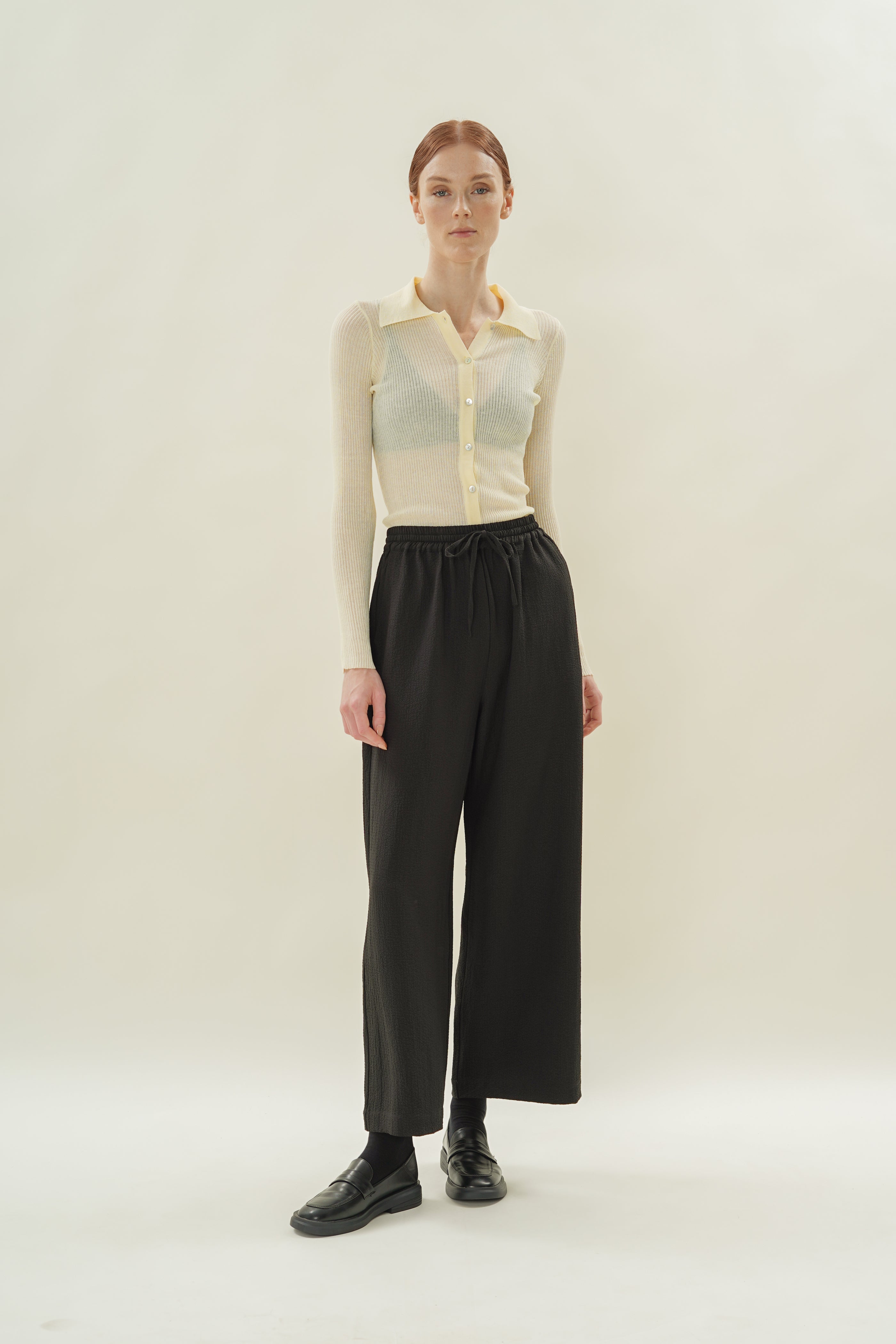 Drawstring Straight-Leg Pants in Black
