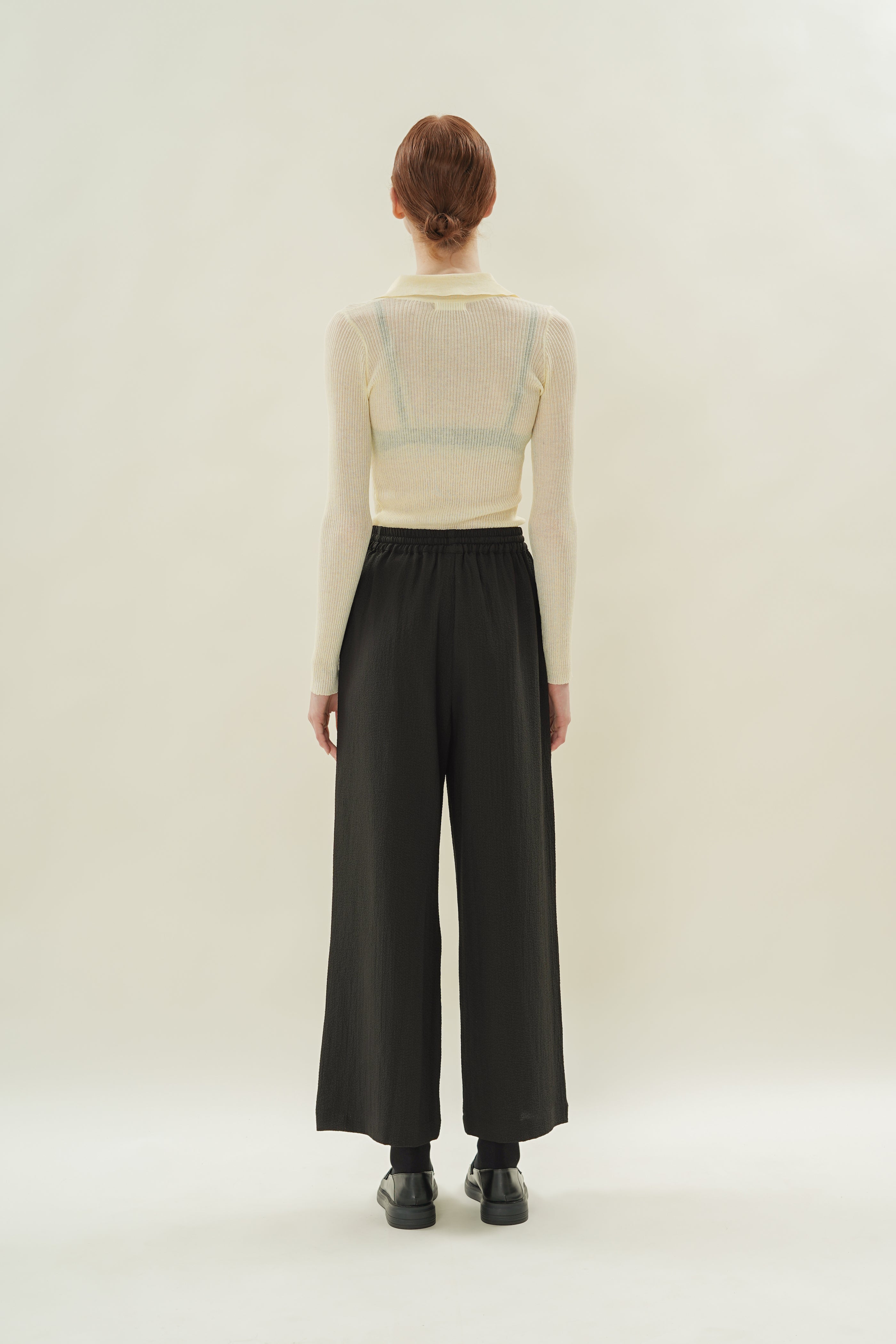 Drawstring Straight-Leg Pants in Black