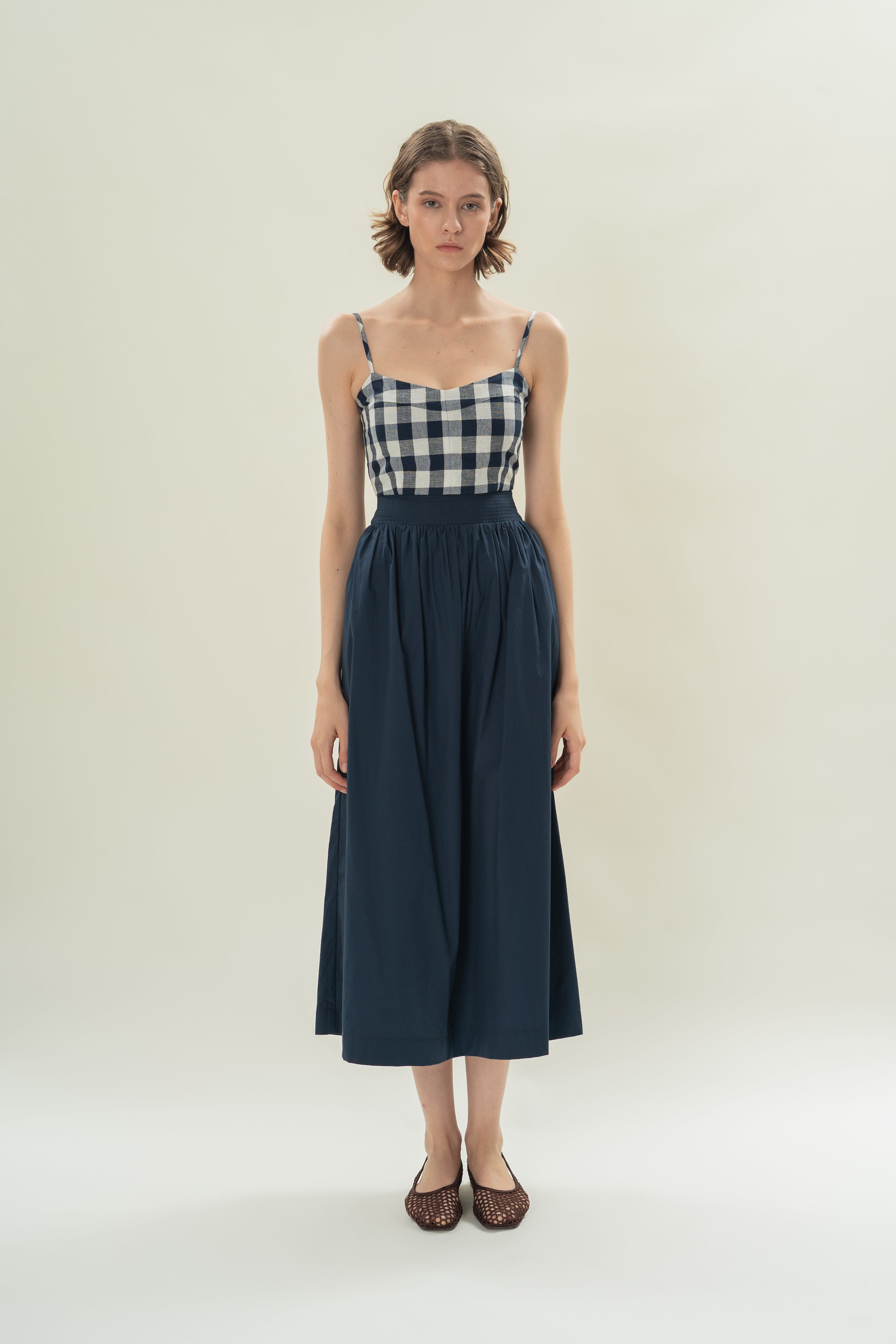 Stitched Waistband Gathered Midi Skirt in Midnight