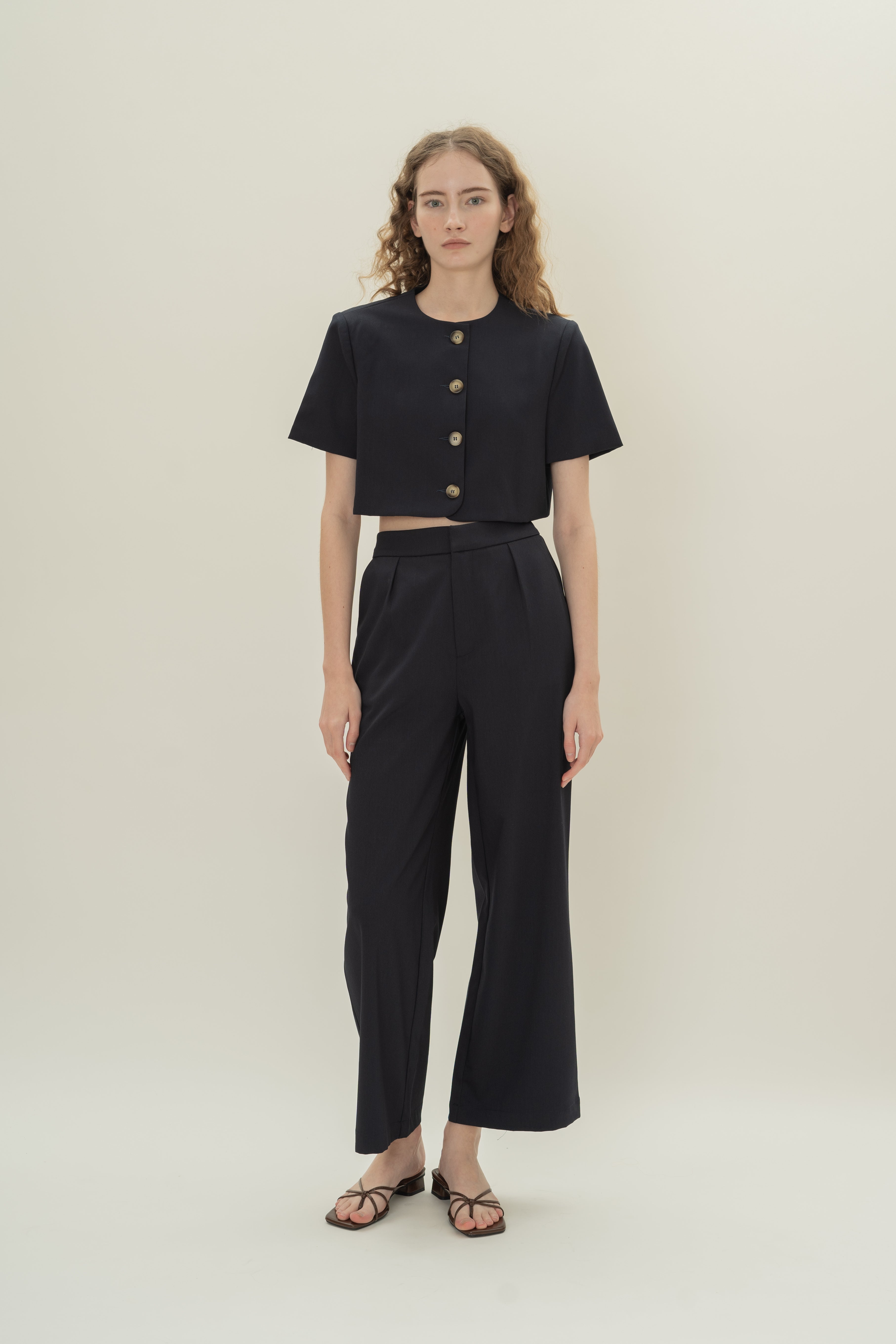 Collarless Short Sleeved Jacket in Midnight
