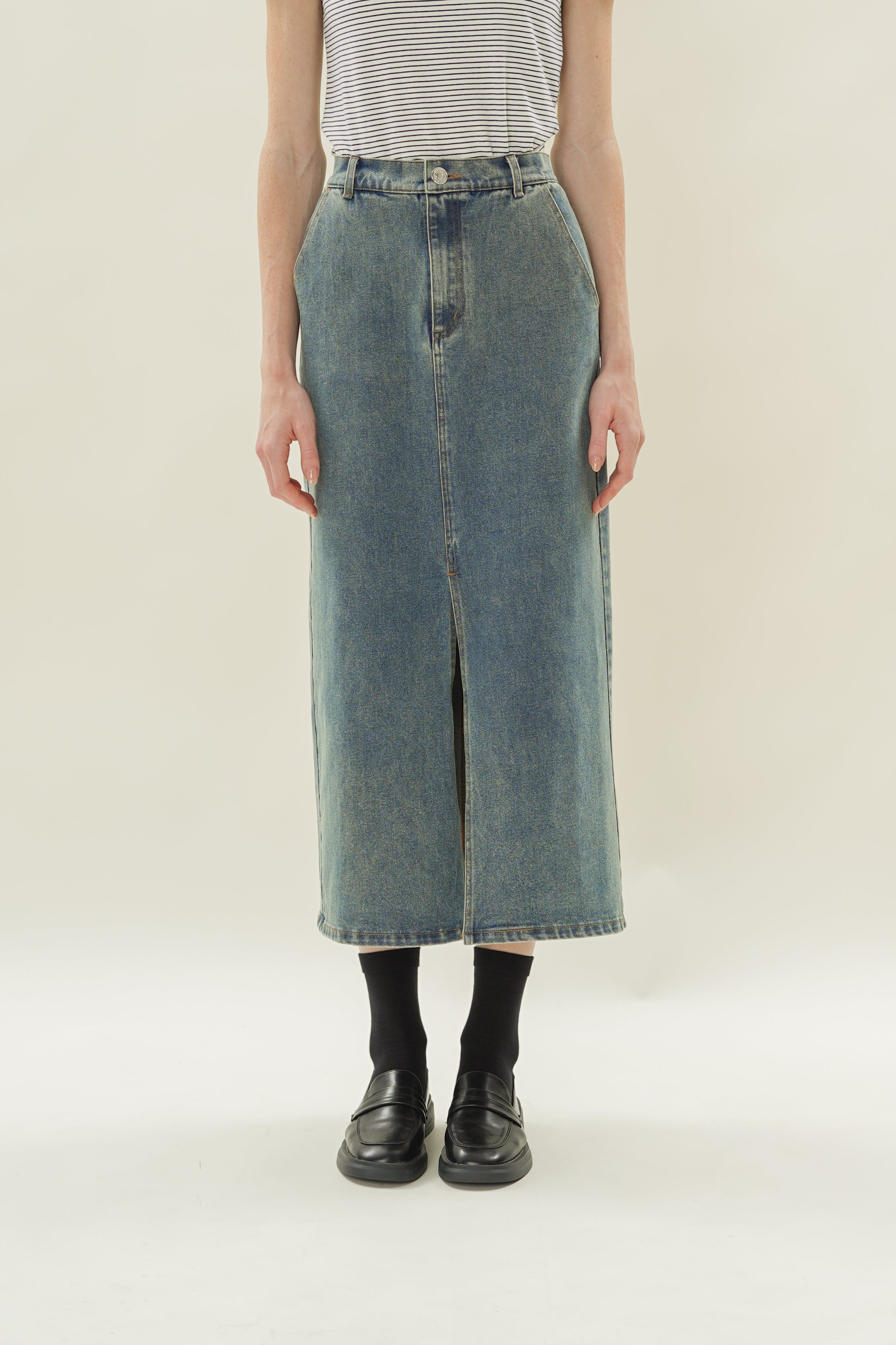 Denim Straight Maxi Skirt in Mid Wash