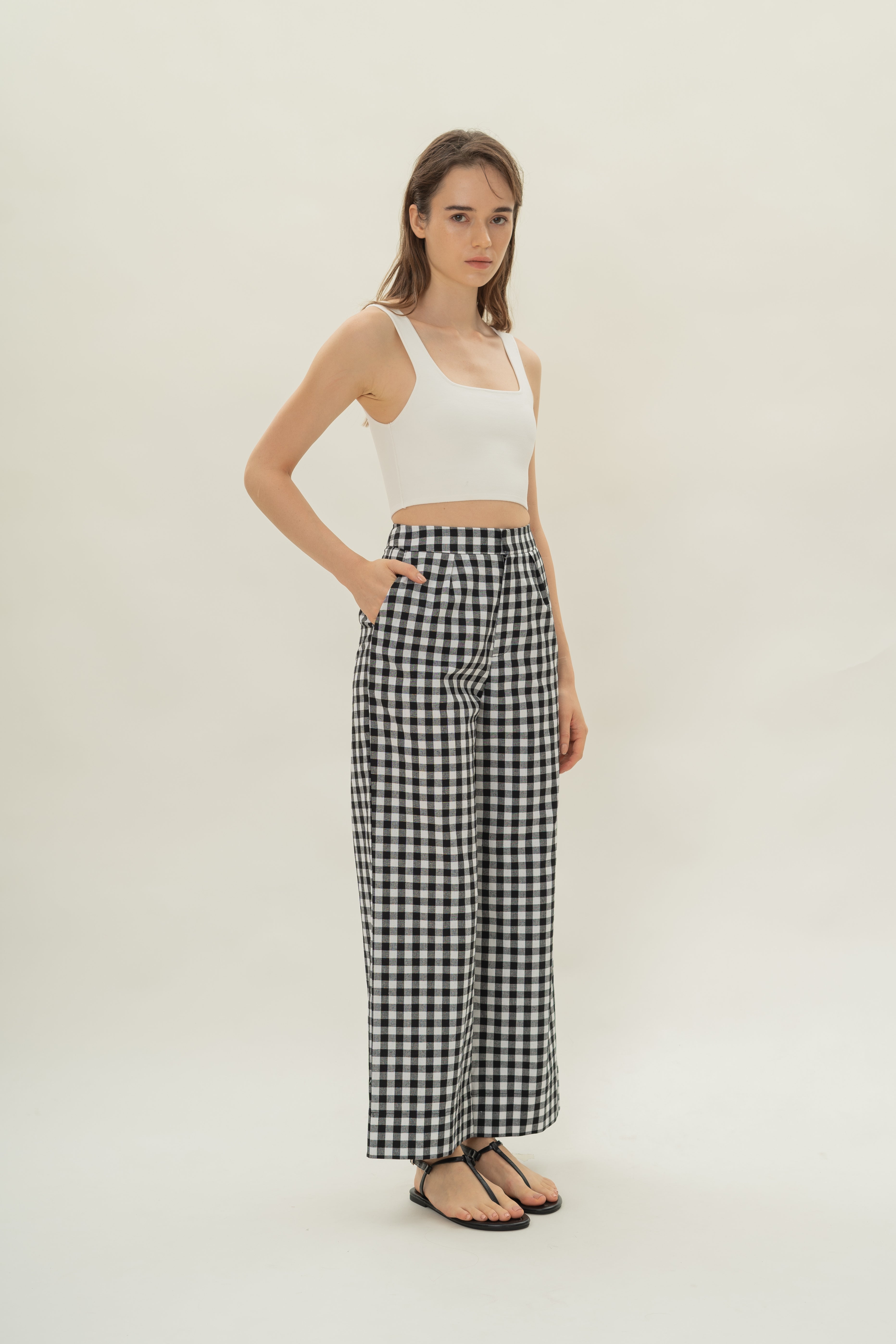 Linen Pleated Straight Trousers in Black Gingham
