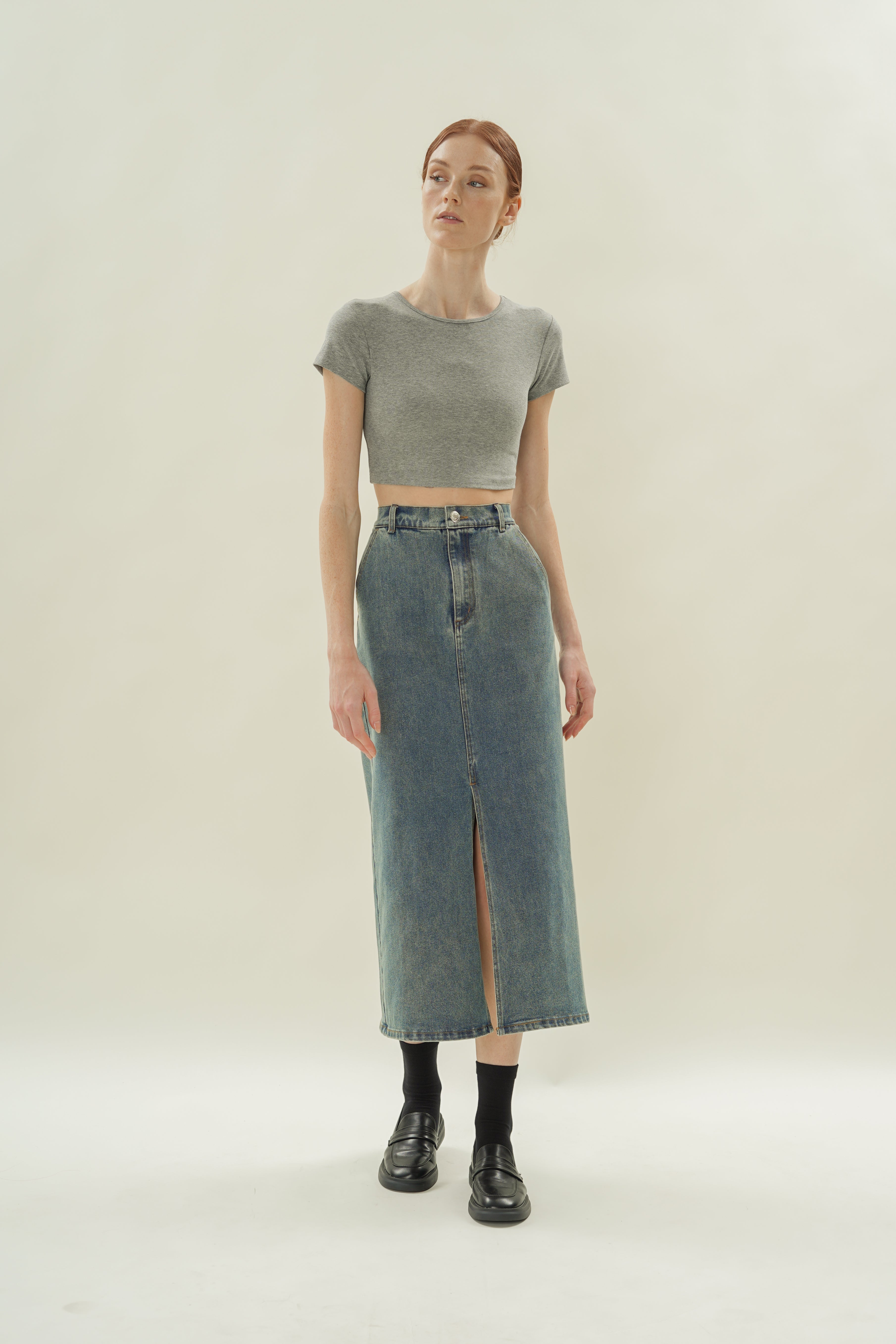 Stretch Cropped Mini Baby Tee in Heather Grey