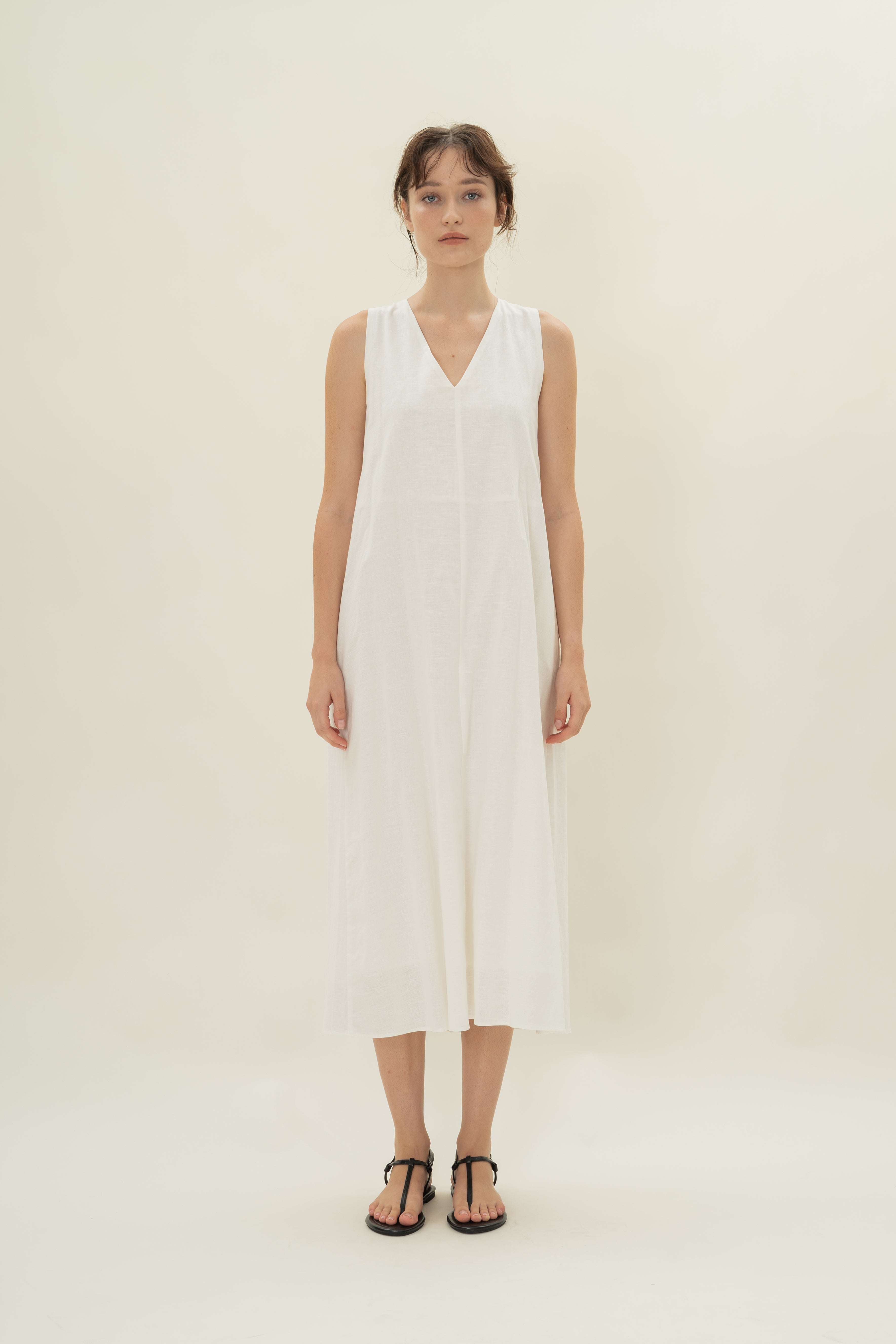 Reversible Knotted Neckline Midi Dress in White