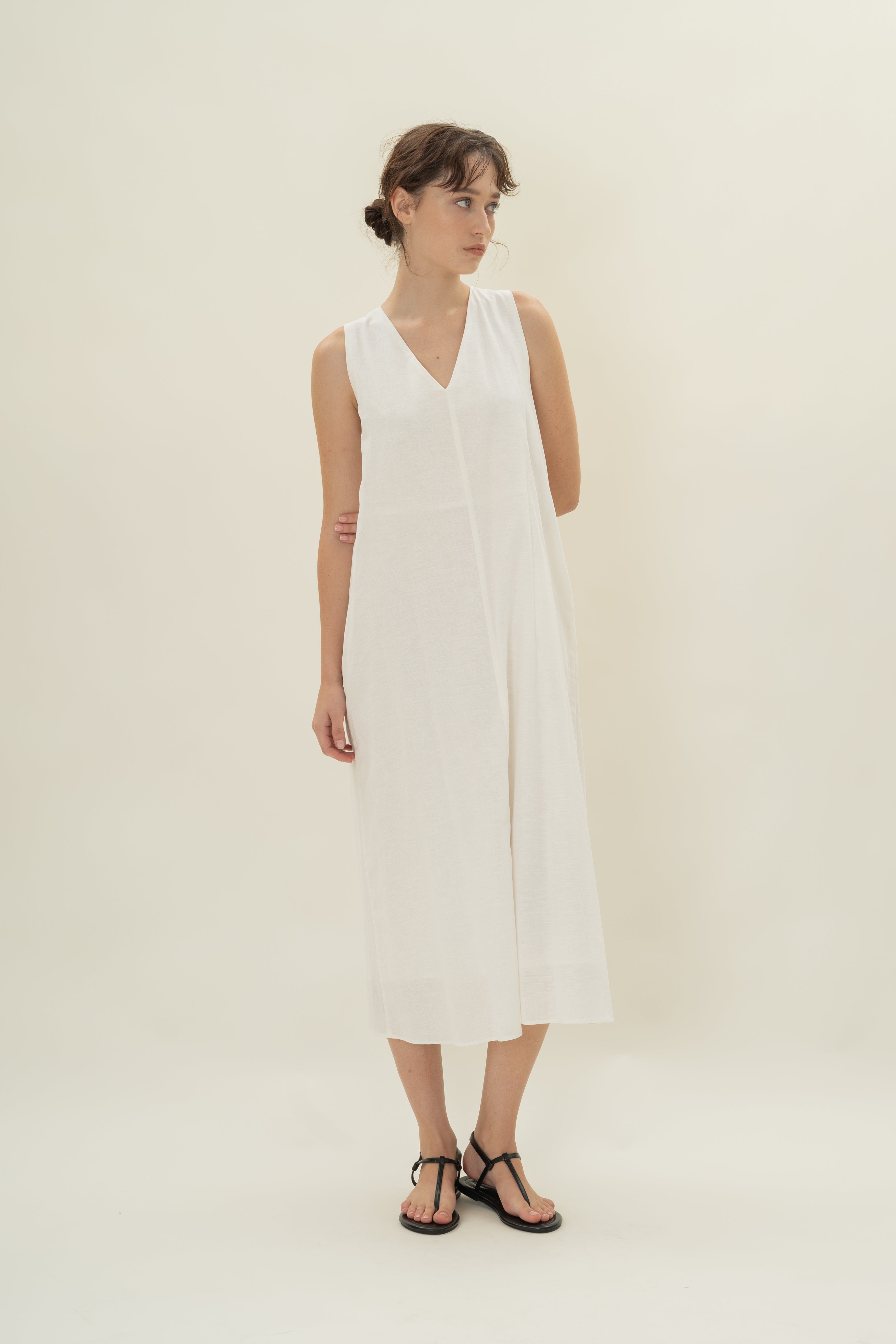 Reversible Knotted Neckline Midi Dress in White