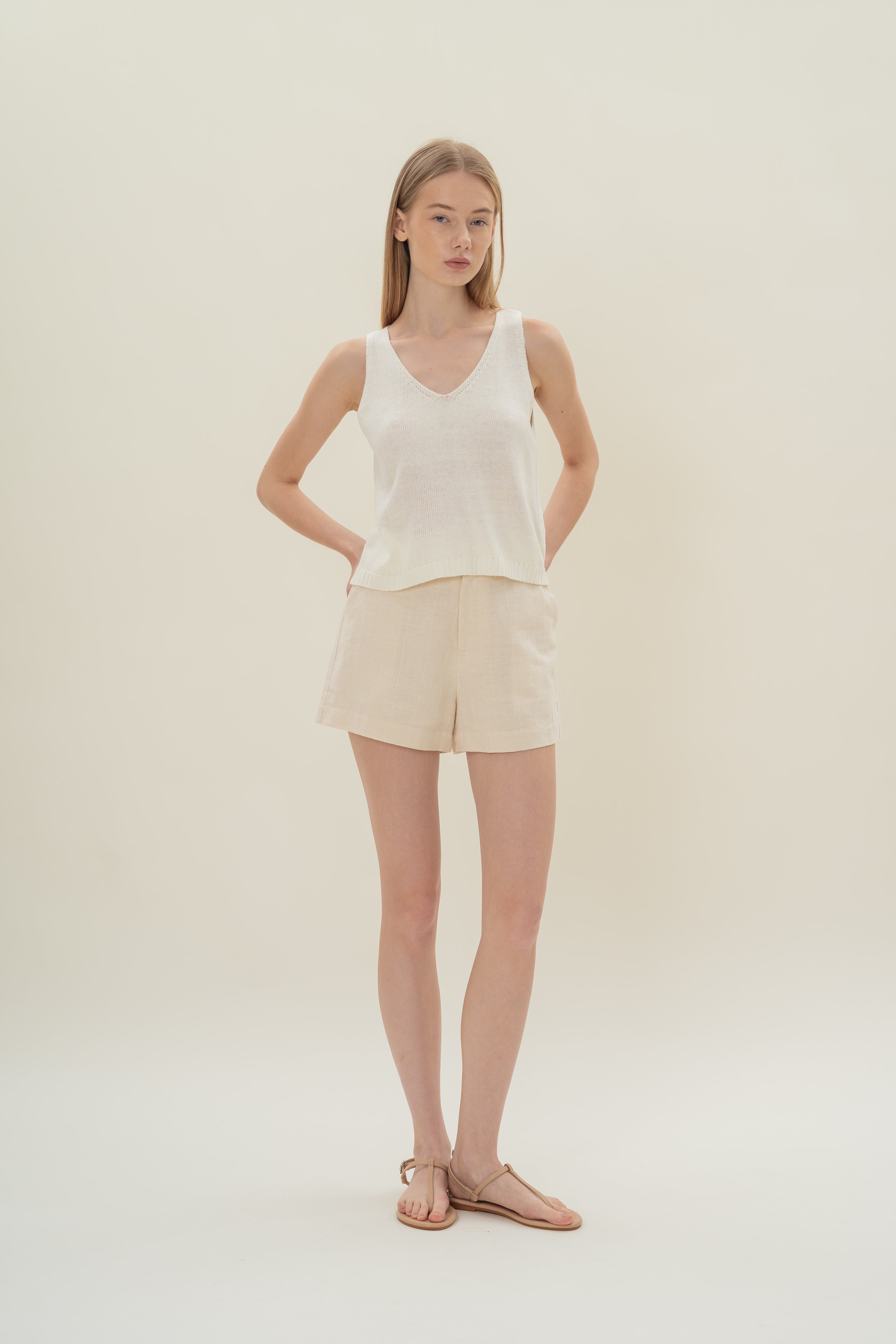 Casual Linen Shorts in Natural