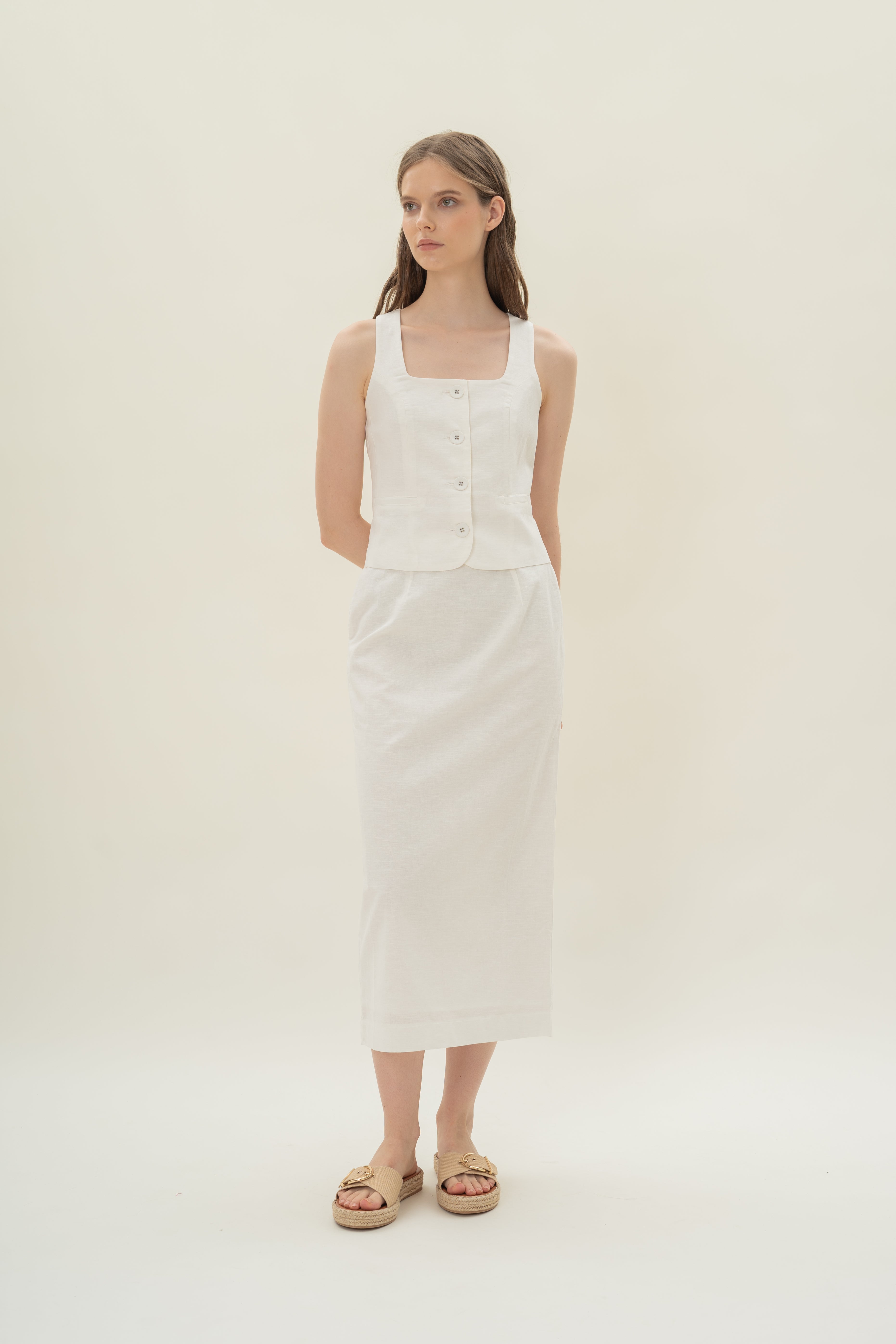 Straight Neck Waistcoat in White
