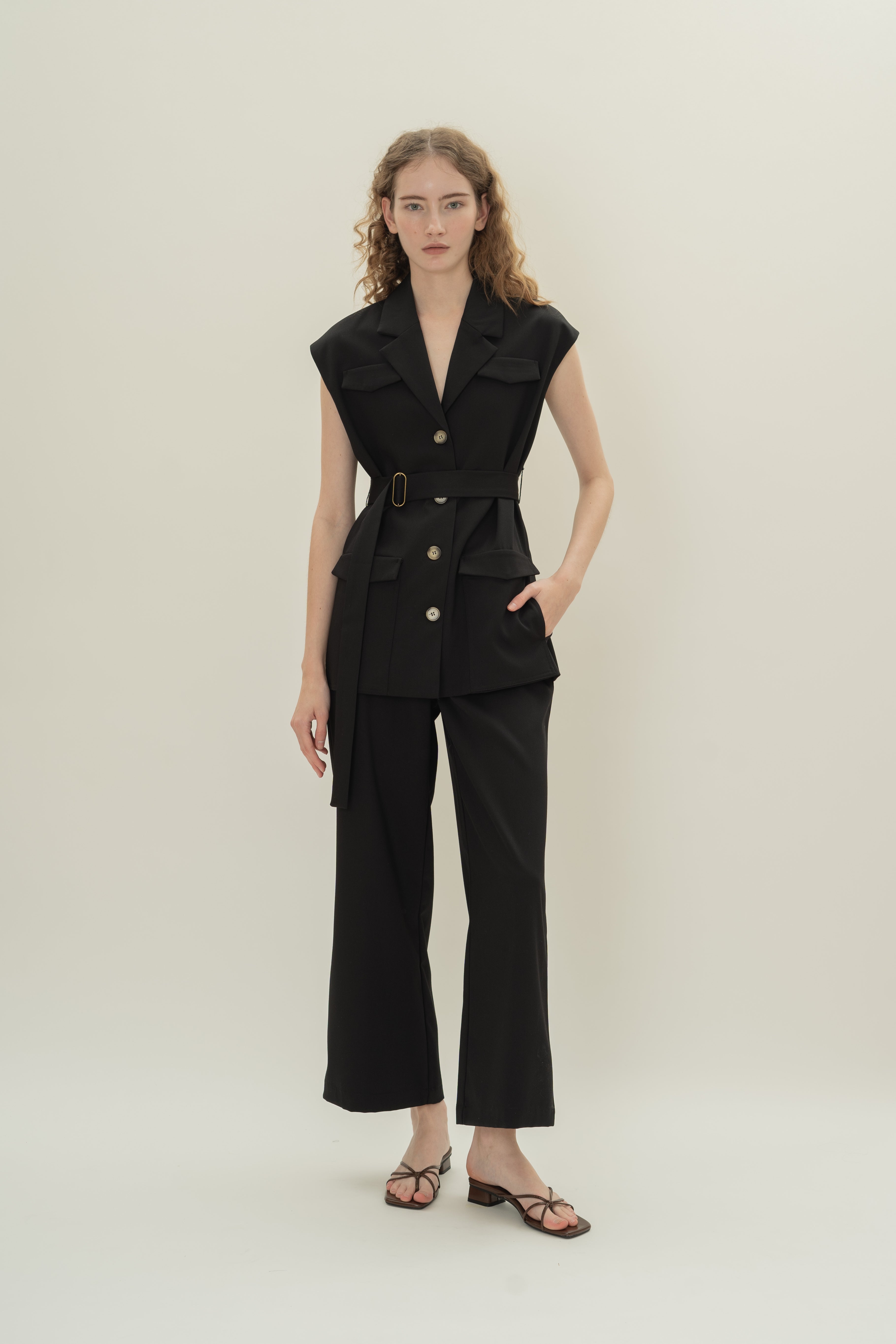 Sleeveless Belted Blazer in Black