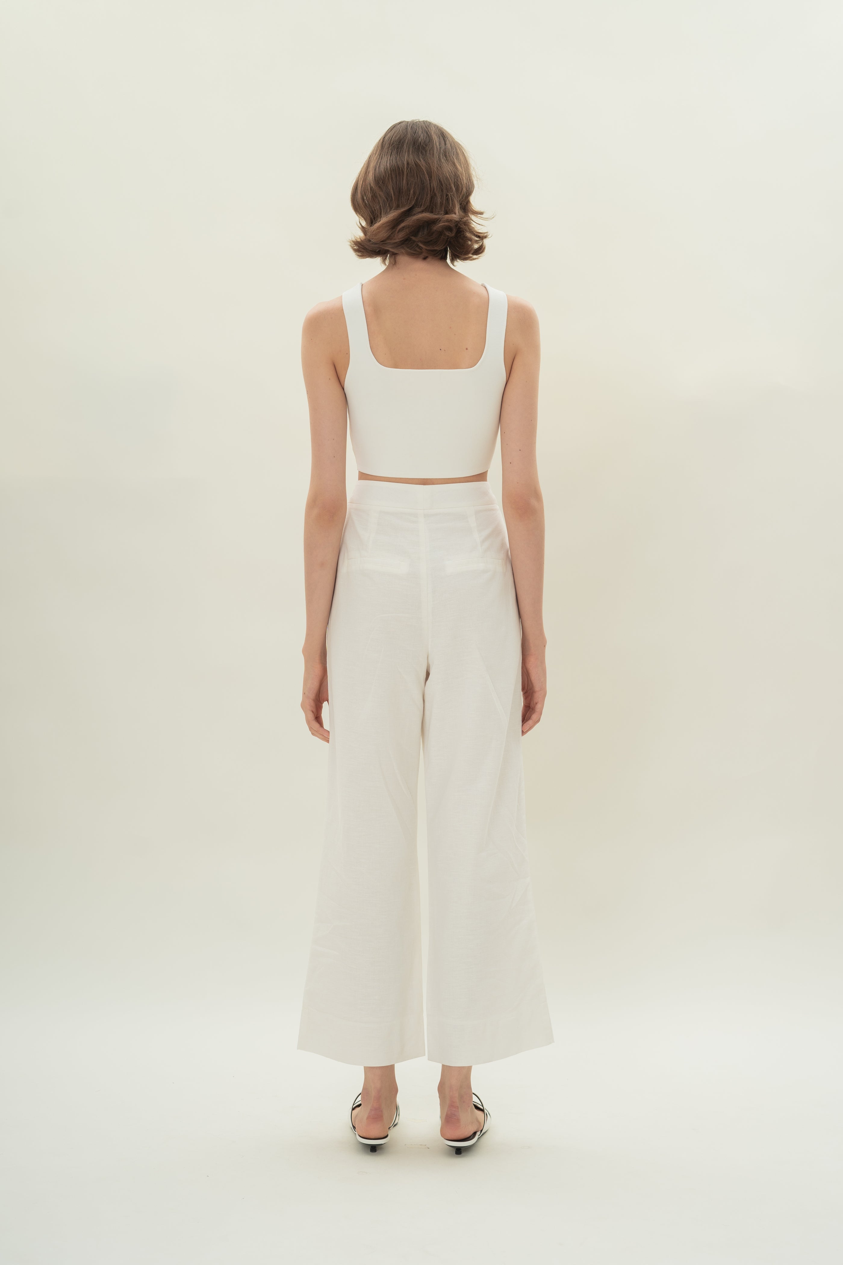 Textured Linen Pleated Trousers in White