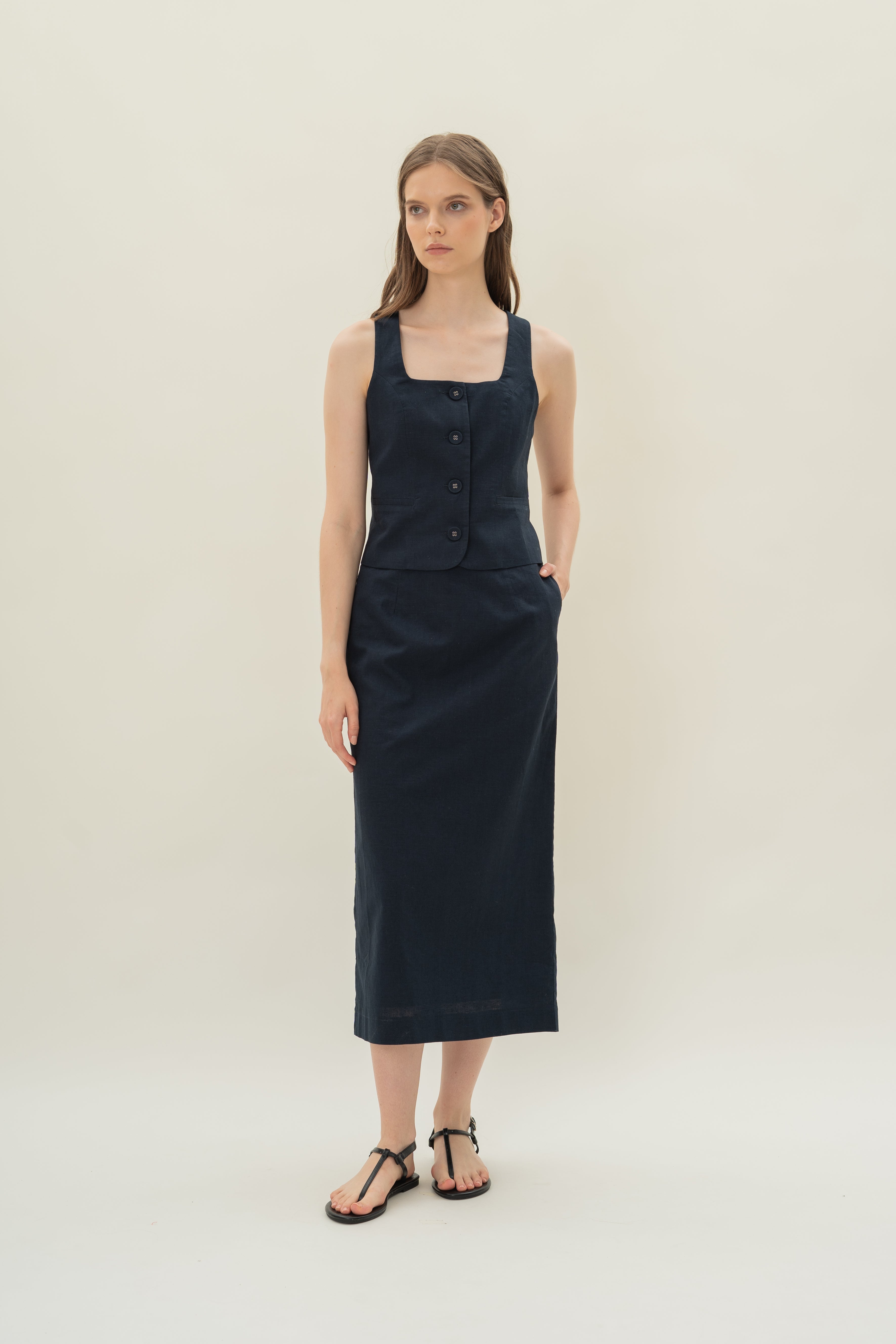 Straight Neck Waistcoat in Midnight