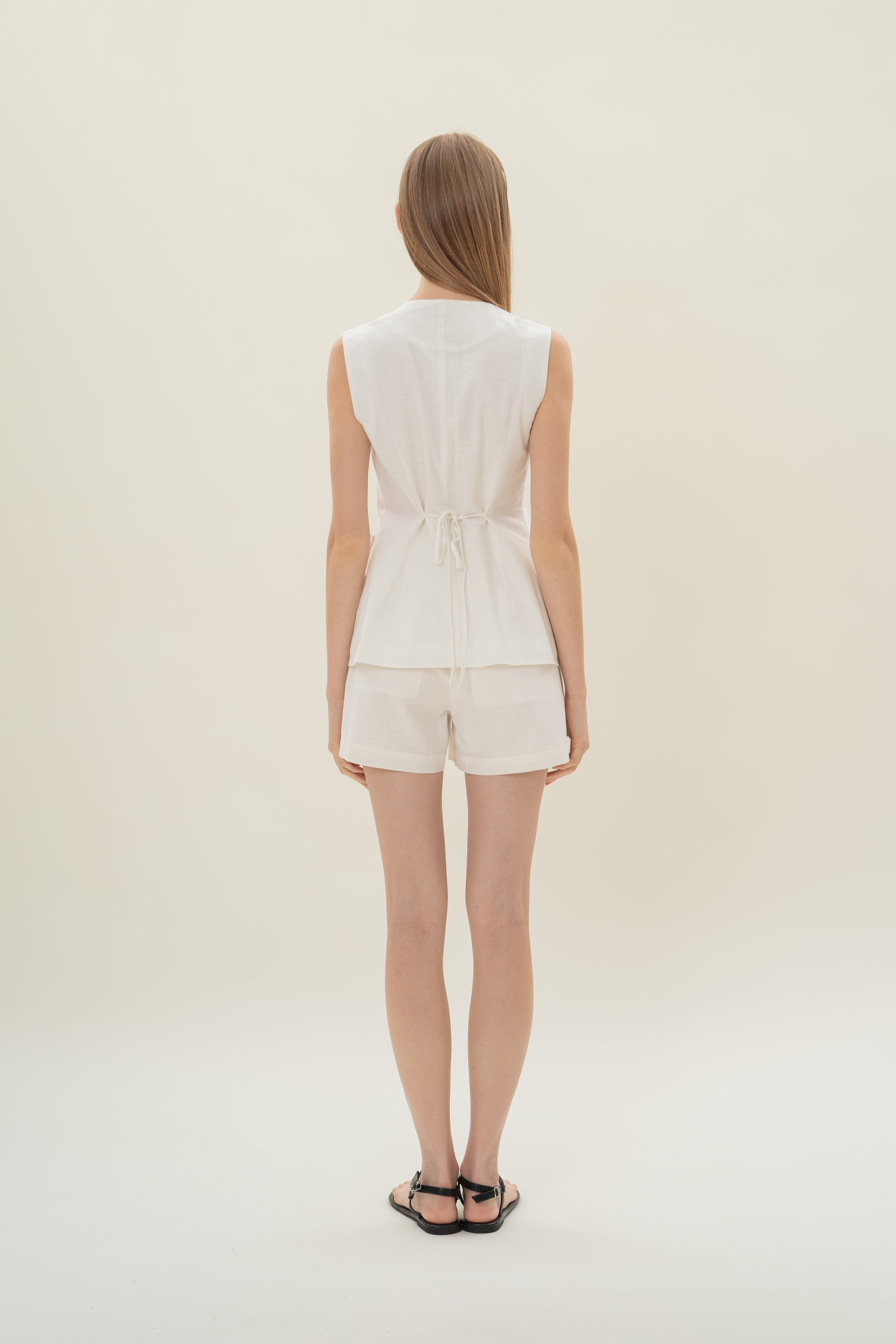 Tailored Shorts in White
