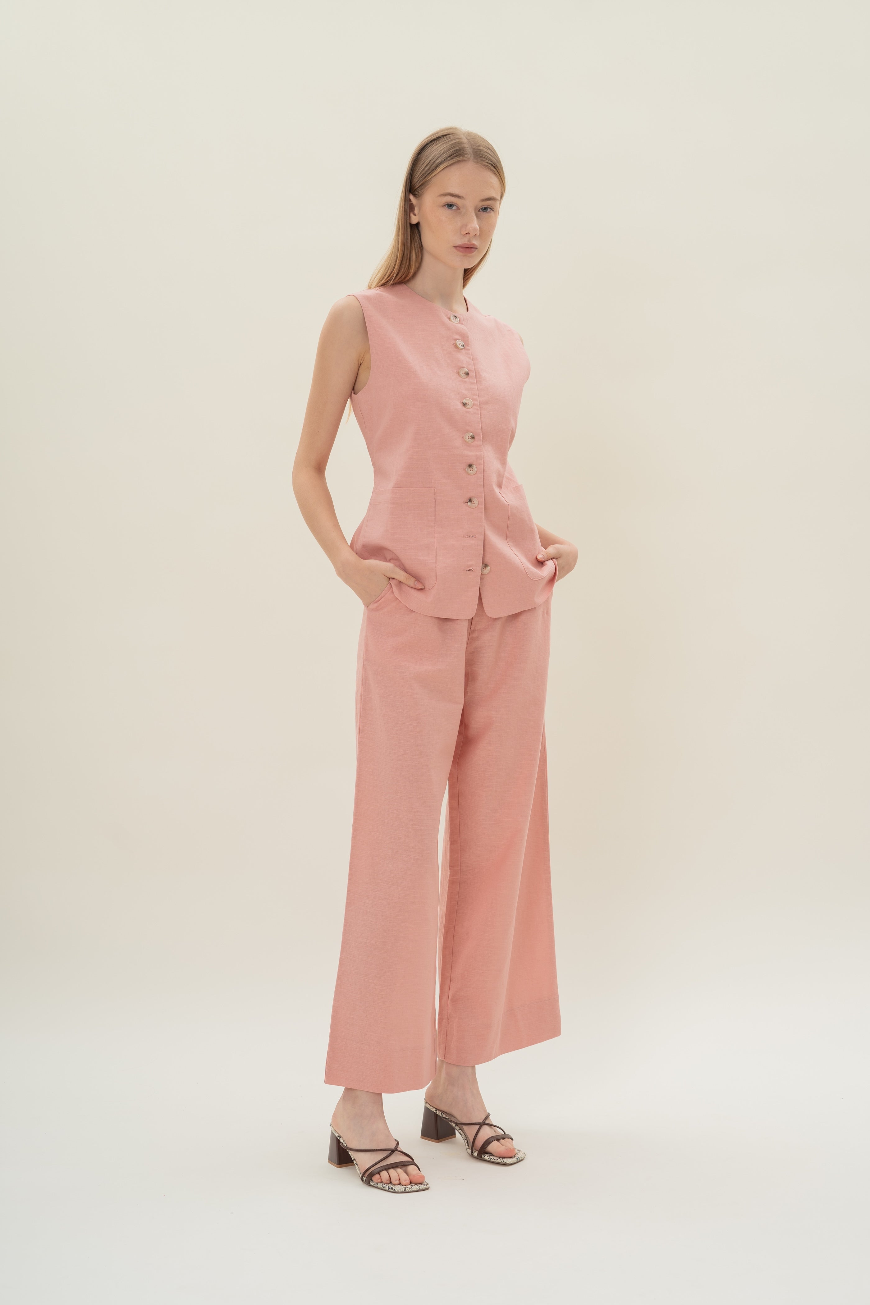 Textured Linen Trousers in Pink