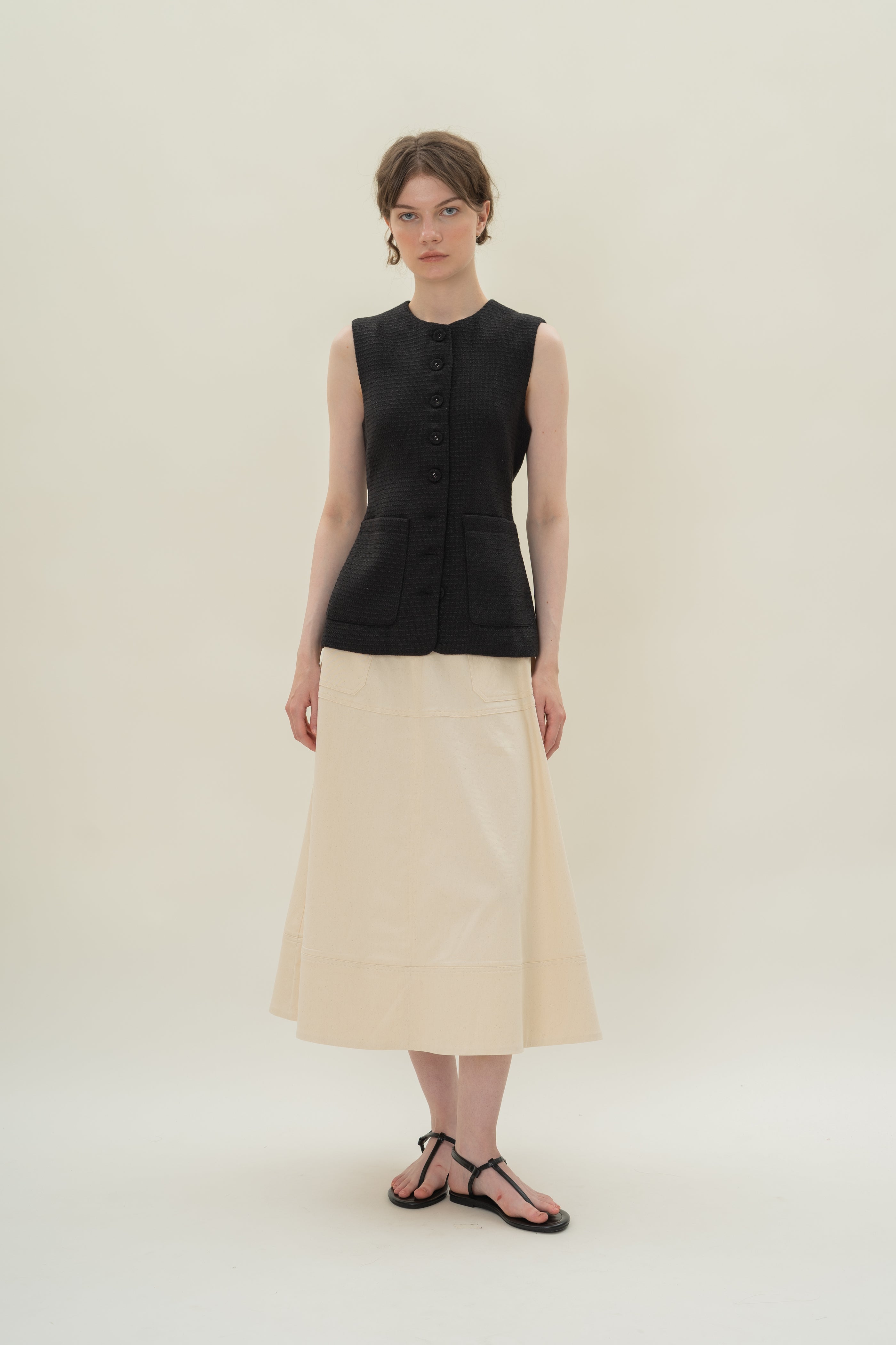 Textured Long Round Neck Waistcoat in Tweed Black with Detachable Bow