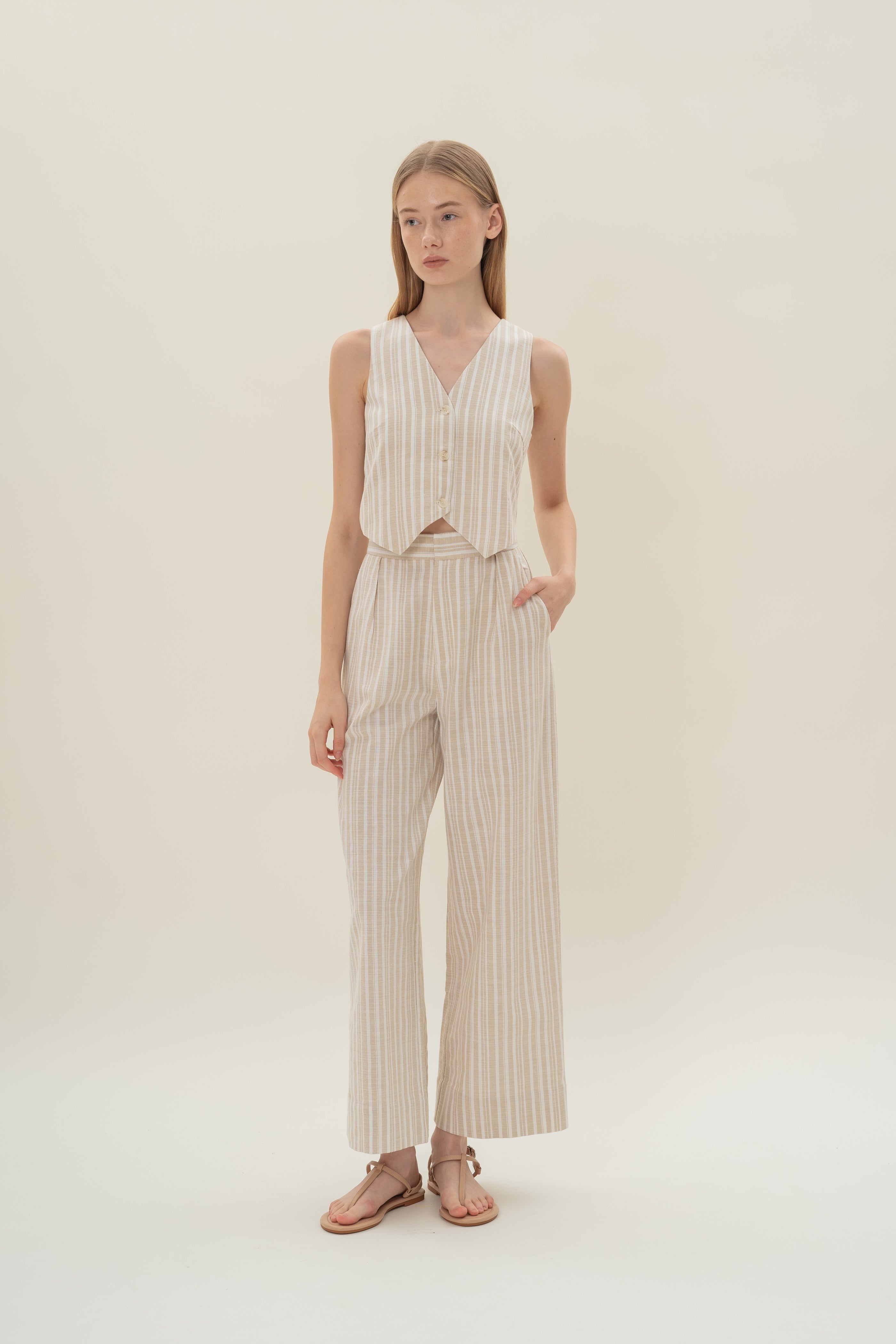Pleated Linen Trousers in Oasis Stripes