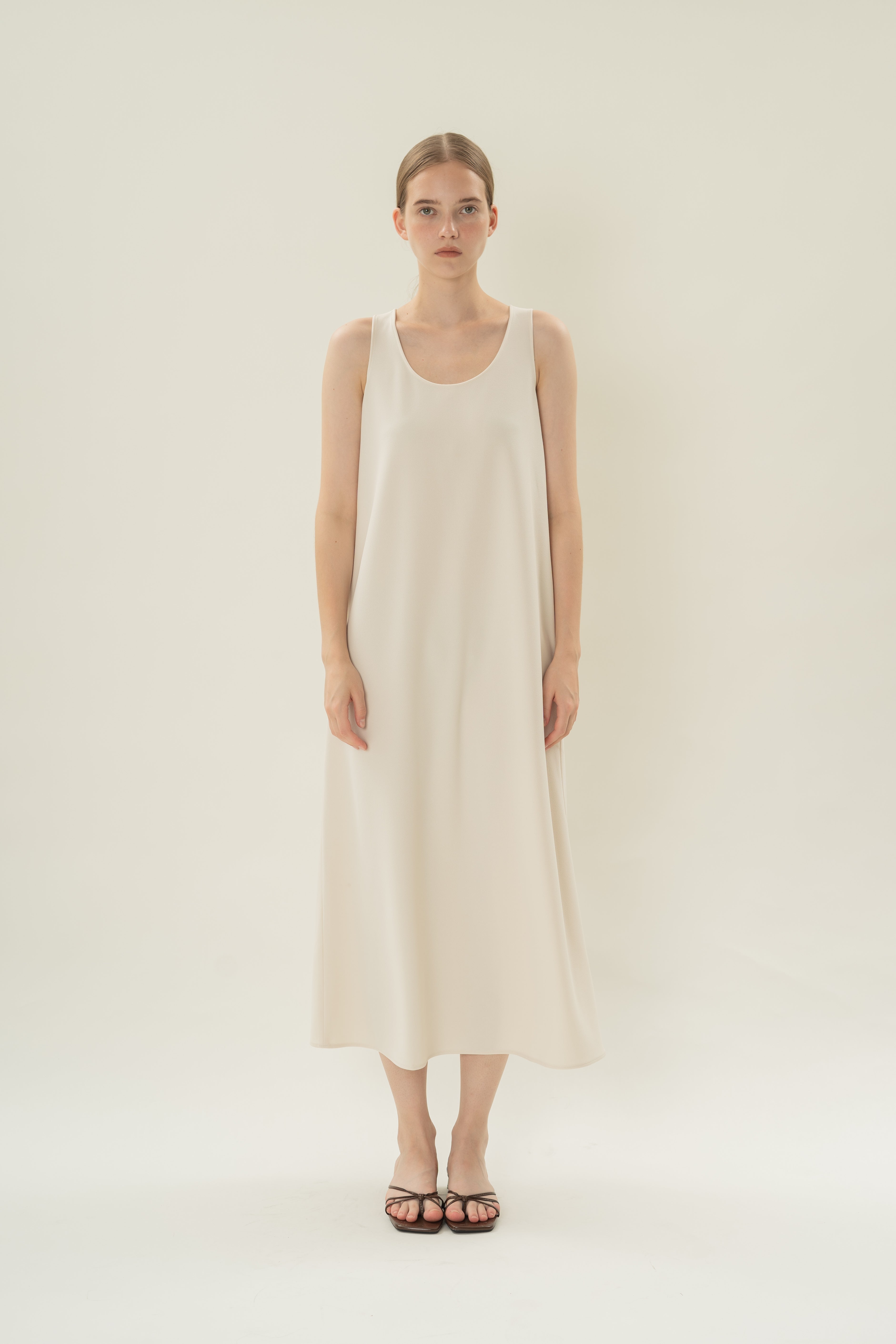 Scoop Neck Sleeveless A-Line Dress in Natural