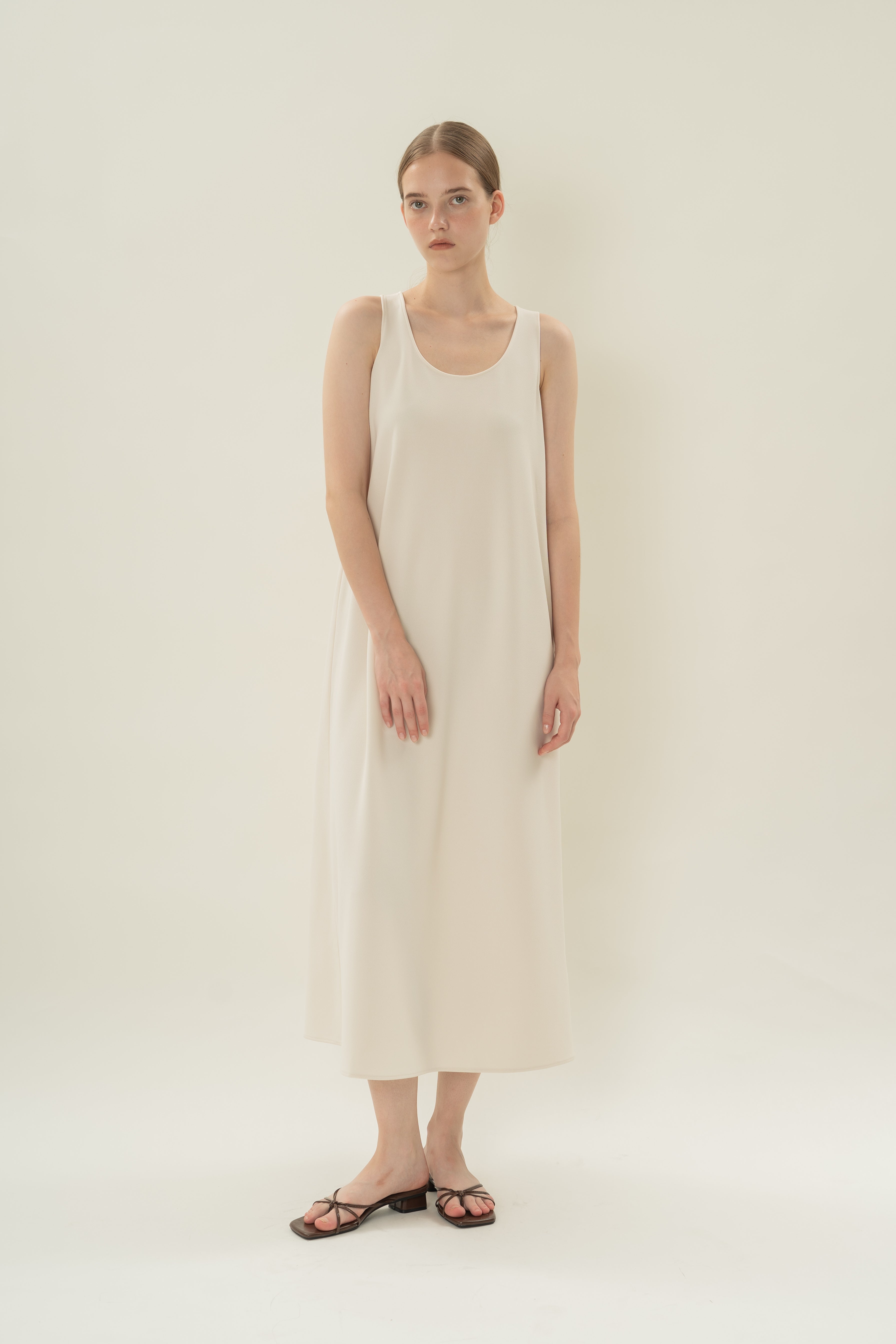 Scoop Neck Sleeveless A-Line Dress in Natural