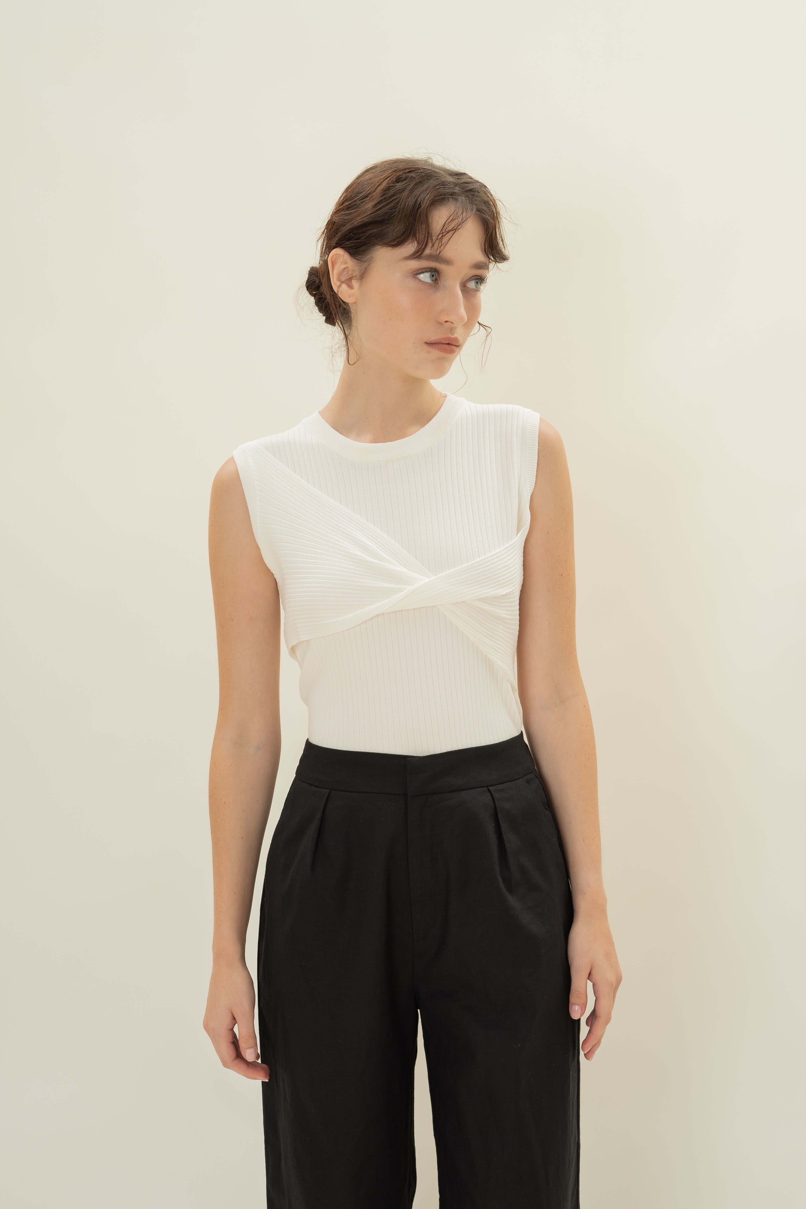 Twist Front Knit Top in White