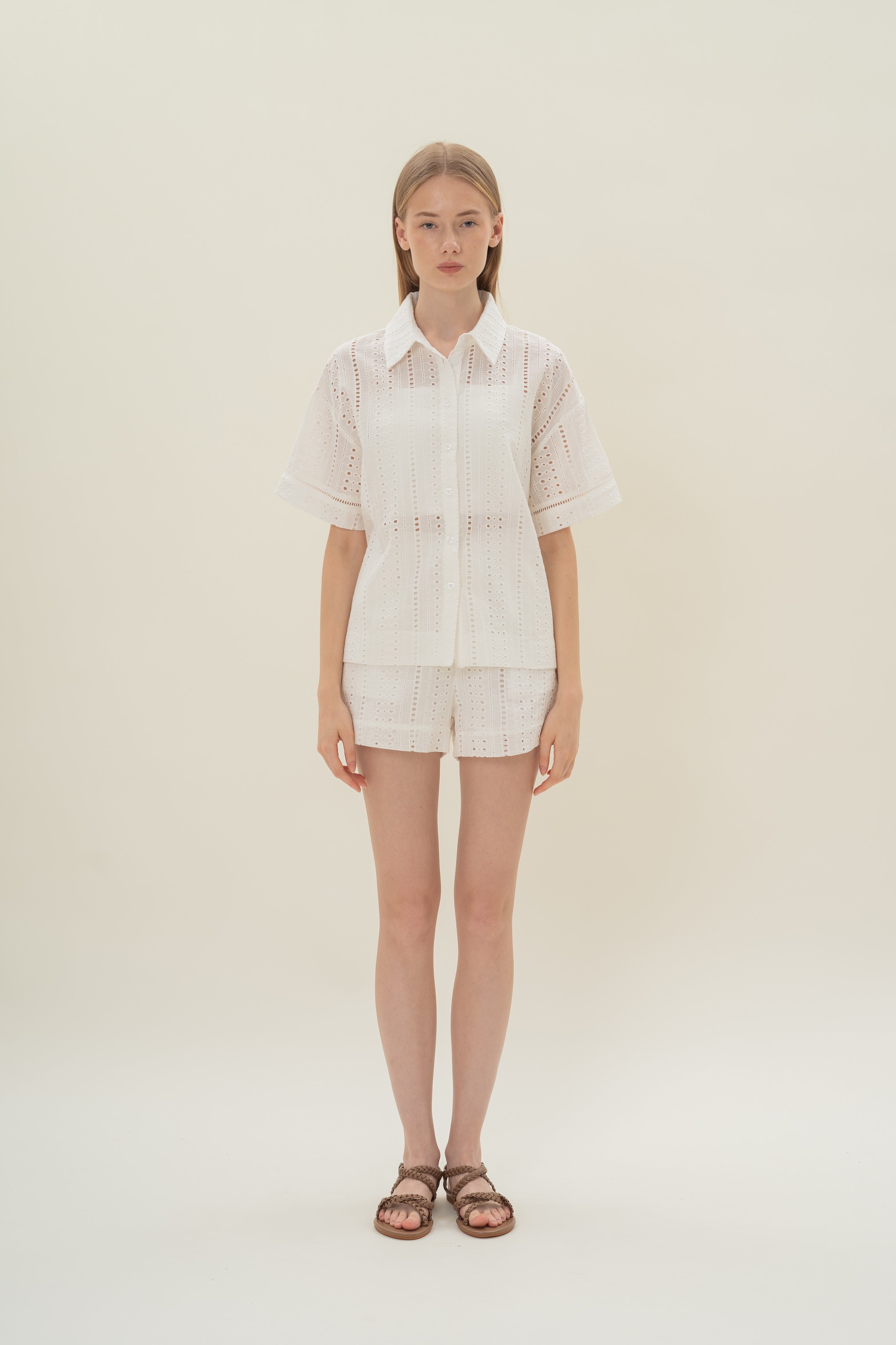 Peru Broderie Anglaise Relaxed Overshirt in White