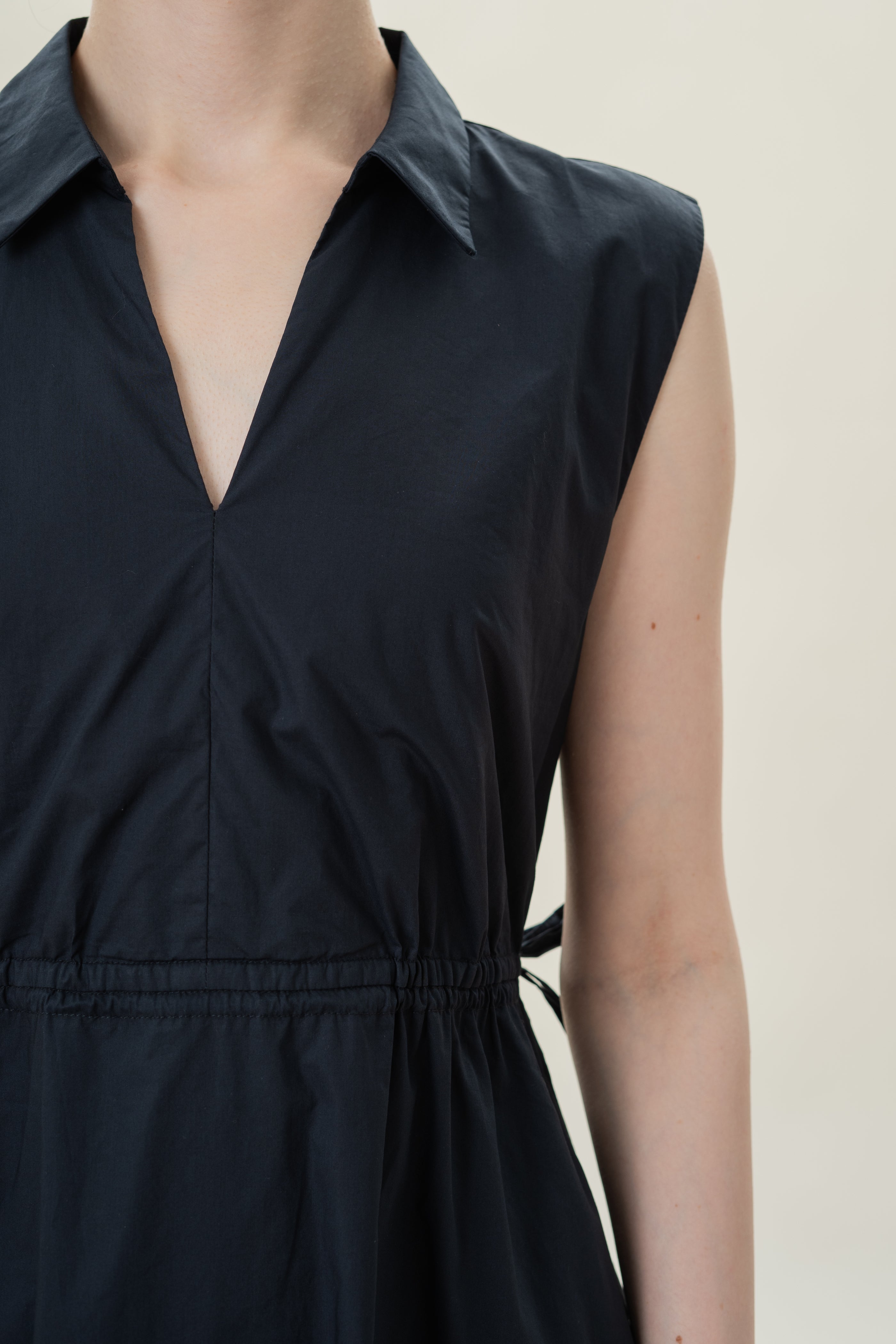Collared Dress With Cut-Out in Midnight