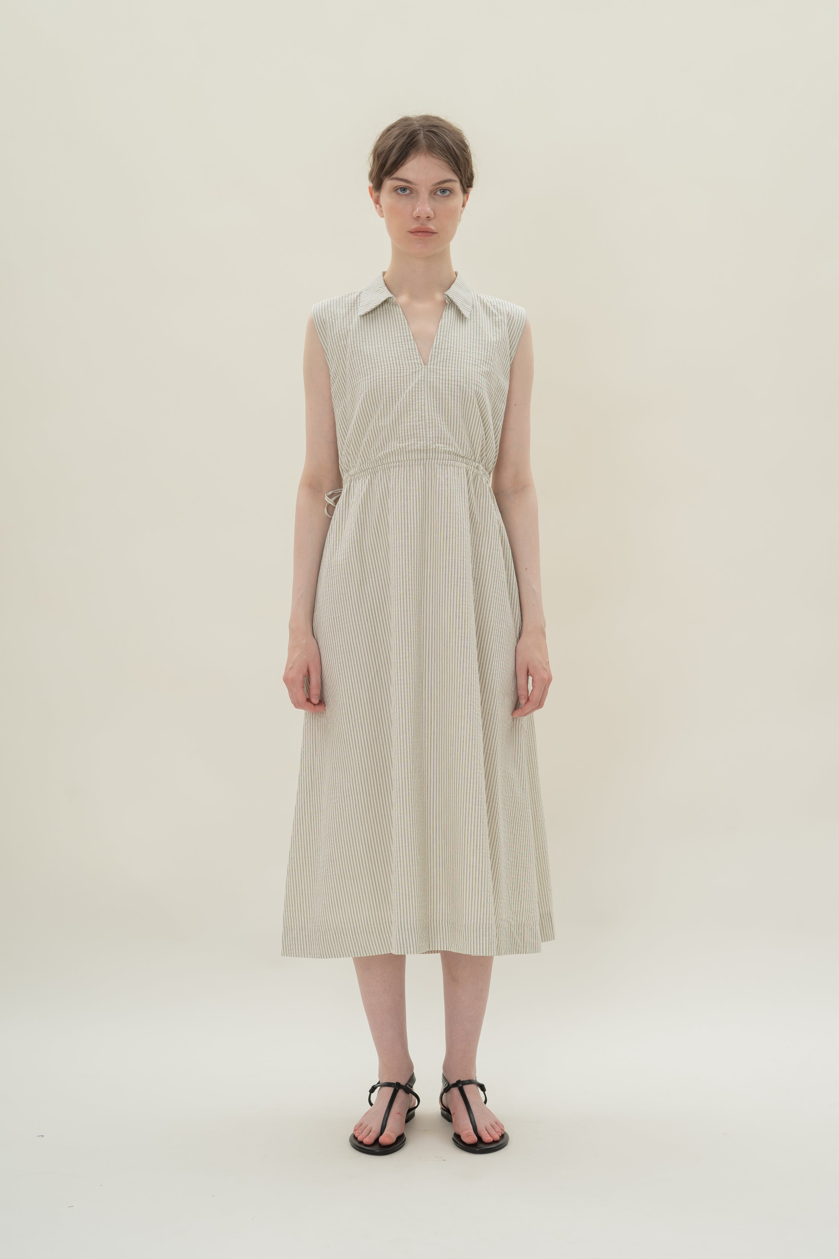 Collared Dress With Cut-Out in Seersucker Blue Stripes