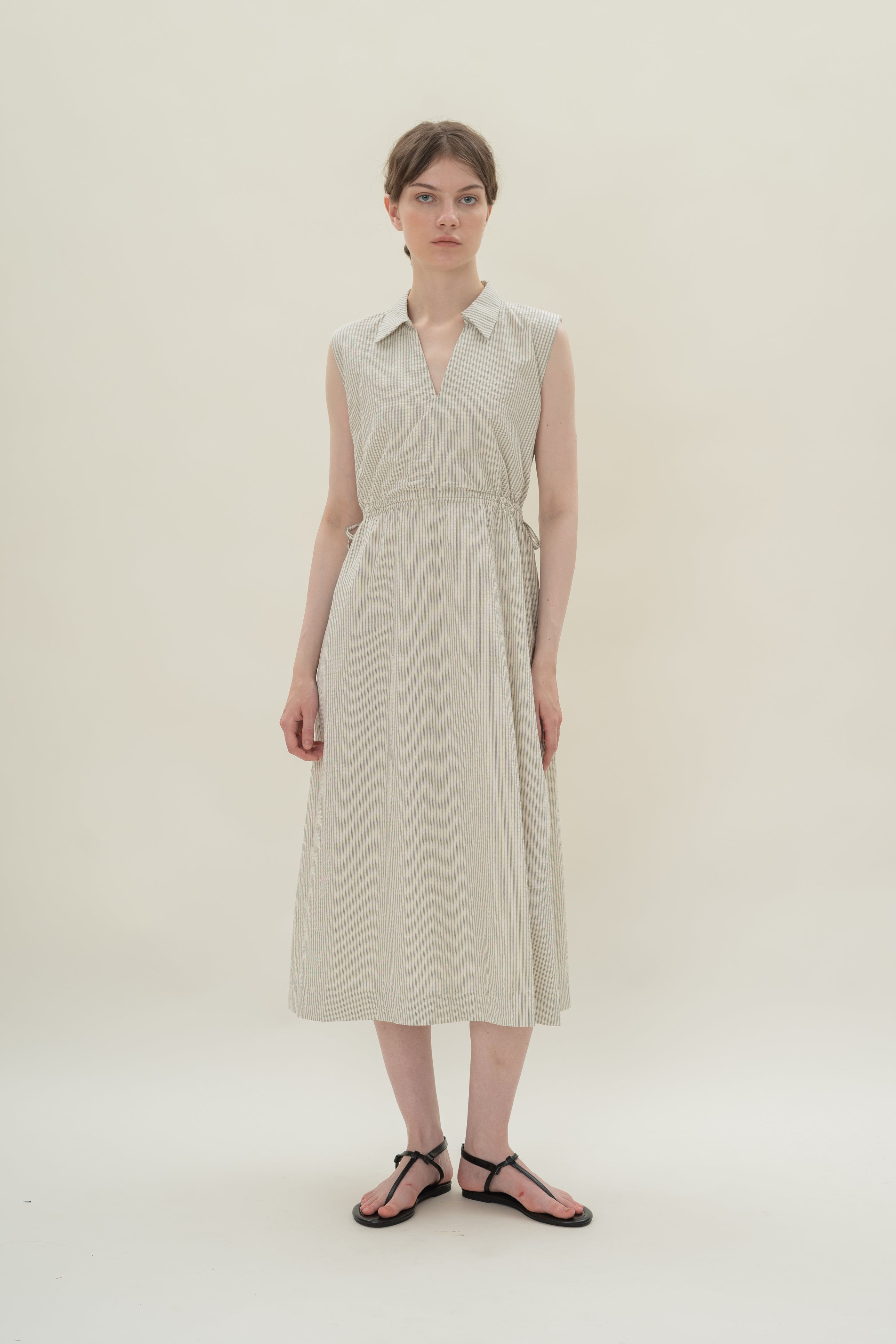 Collared Dress With Cut-Out in Seersucker Blue Stripes