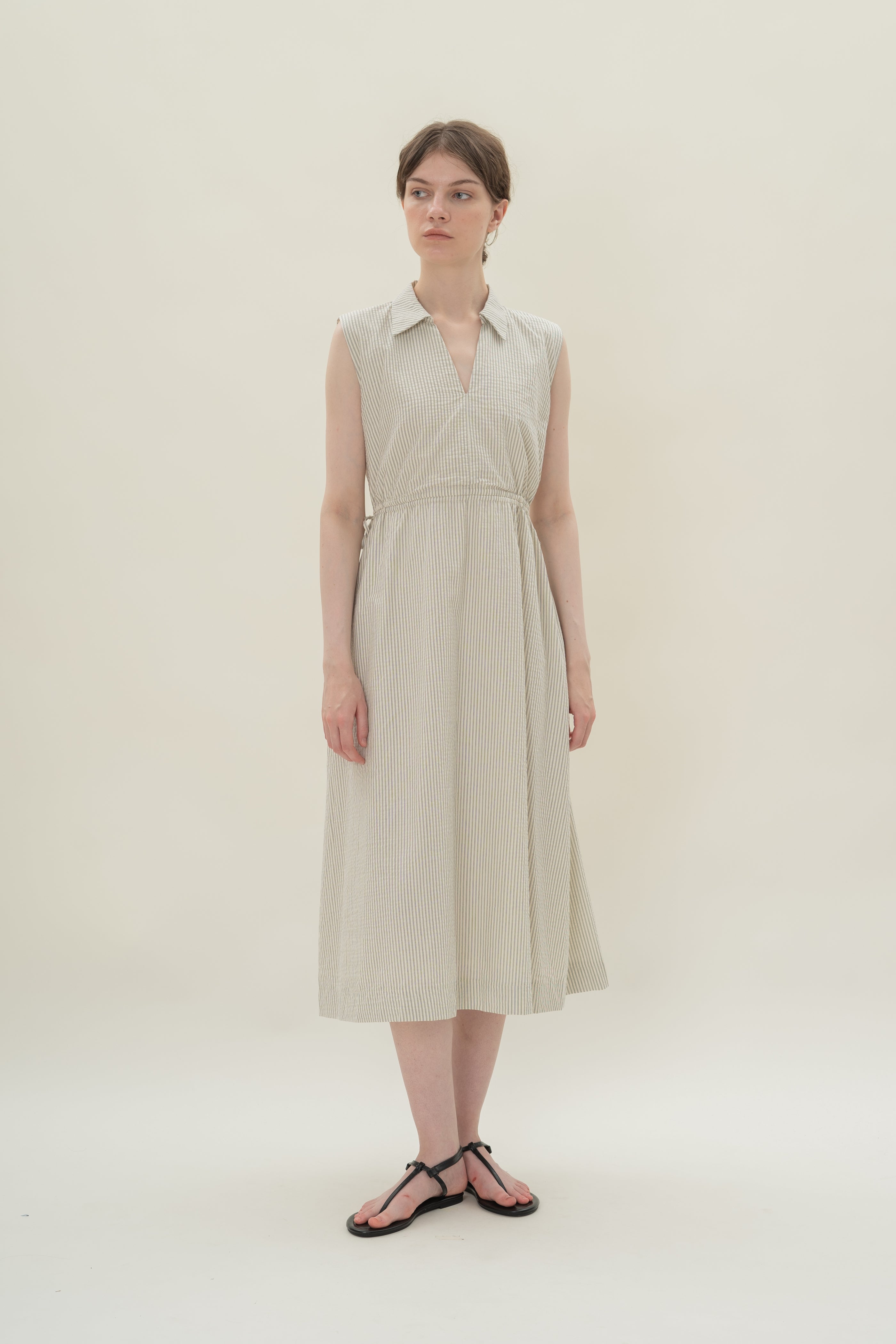 Collared Dress With Cut-Out in Seersucker Blue Stripes