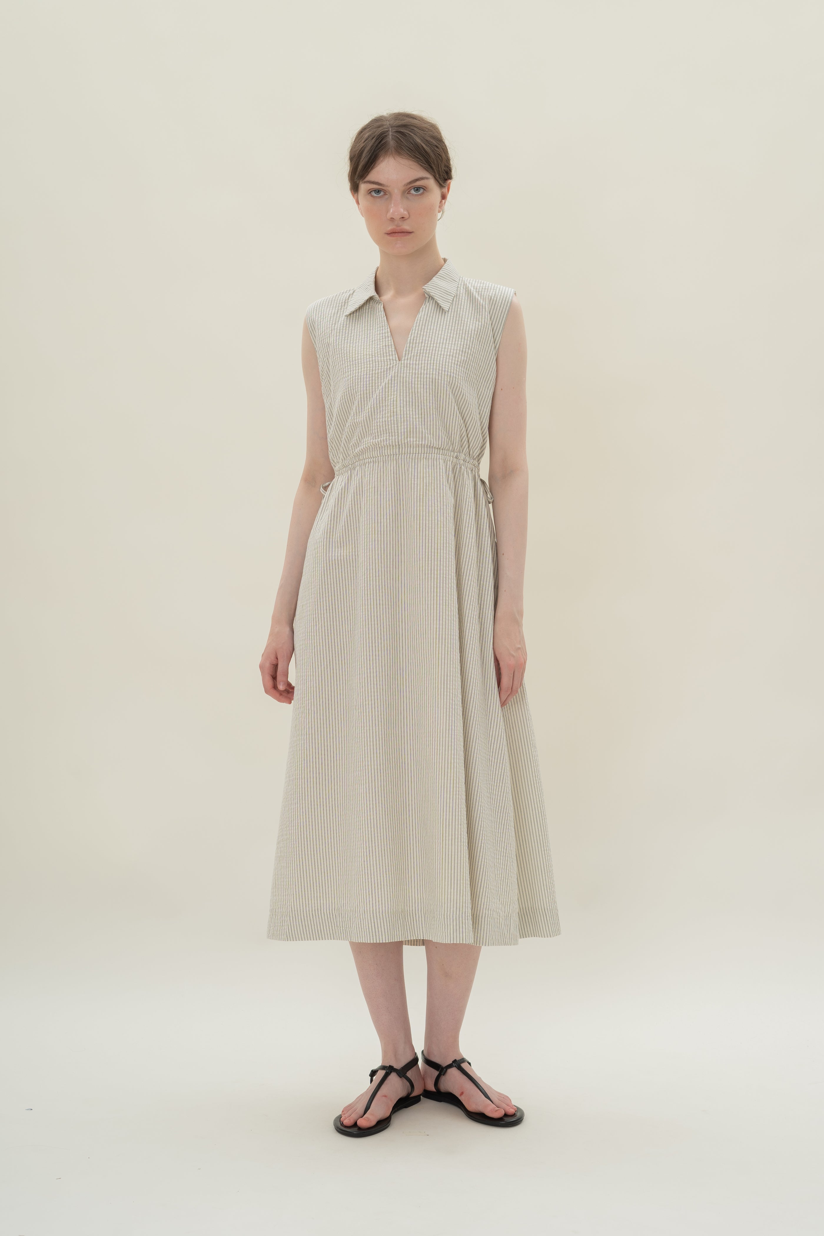 Collared Dress With Cut-Out in Seersucker Blue Stripes