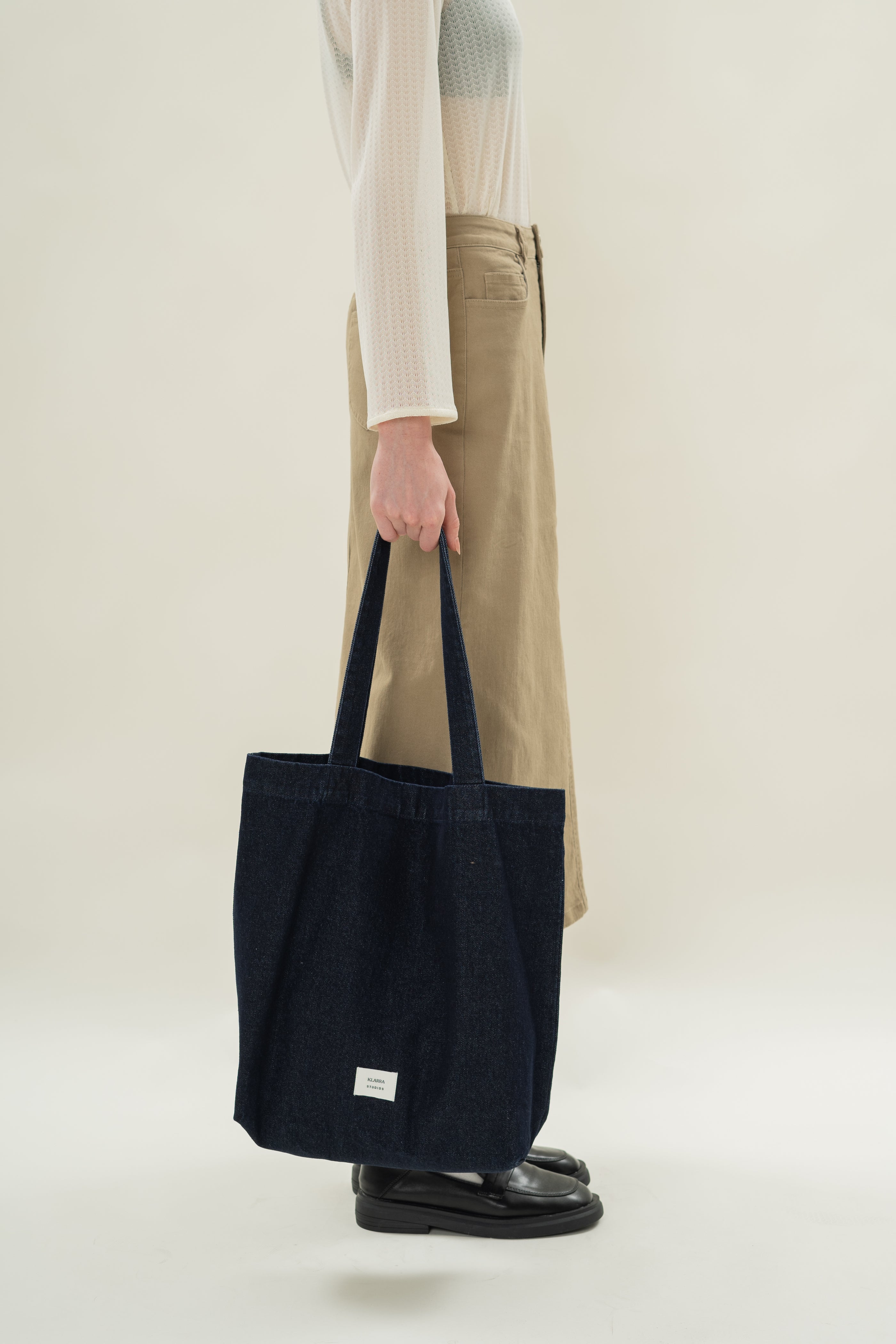 Denim Shopper Tote Bag in Dark Wash