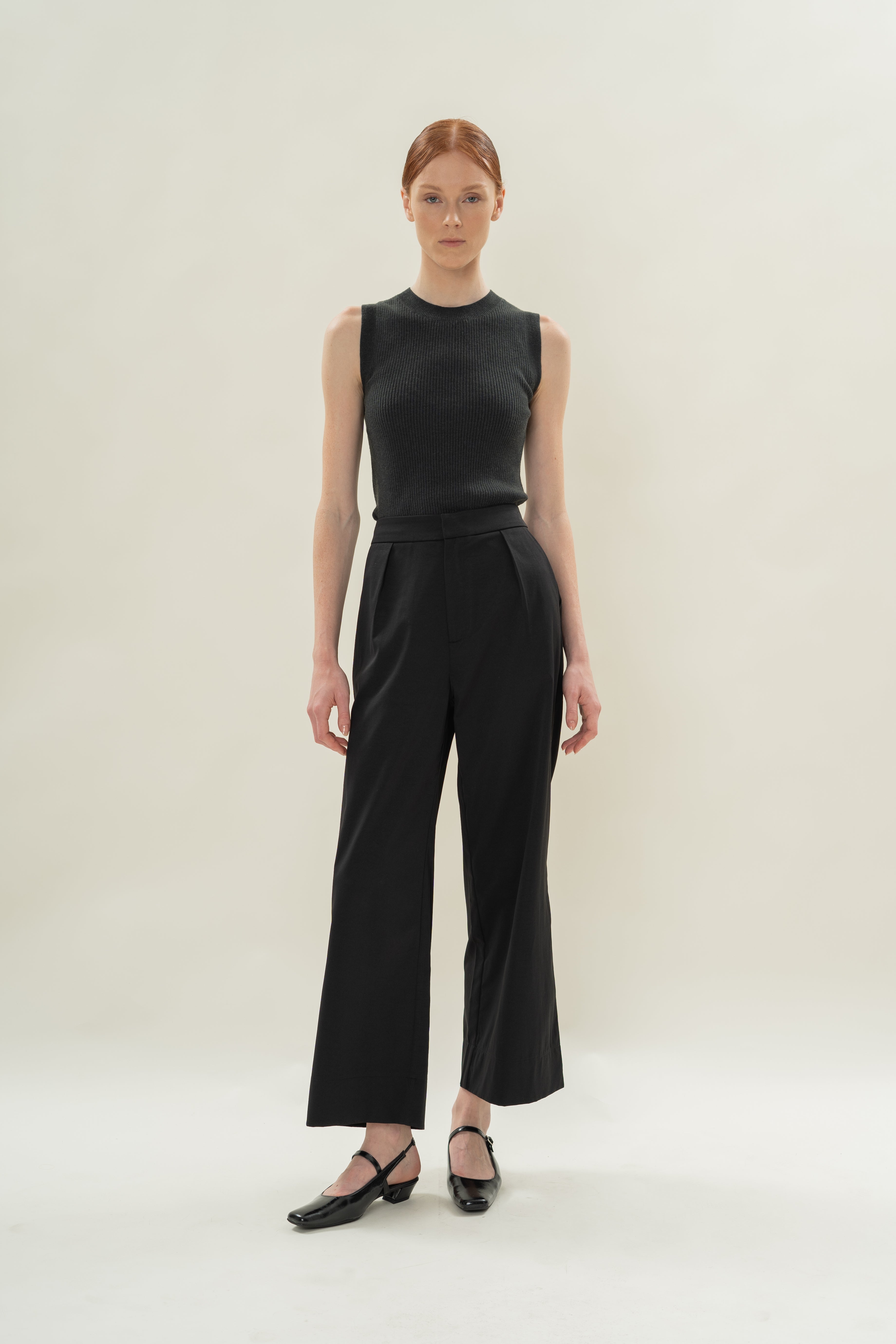 Pleated Straight Trousers in Black