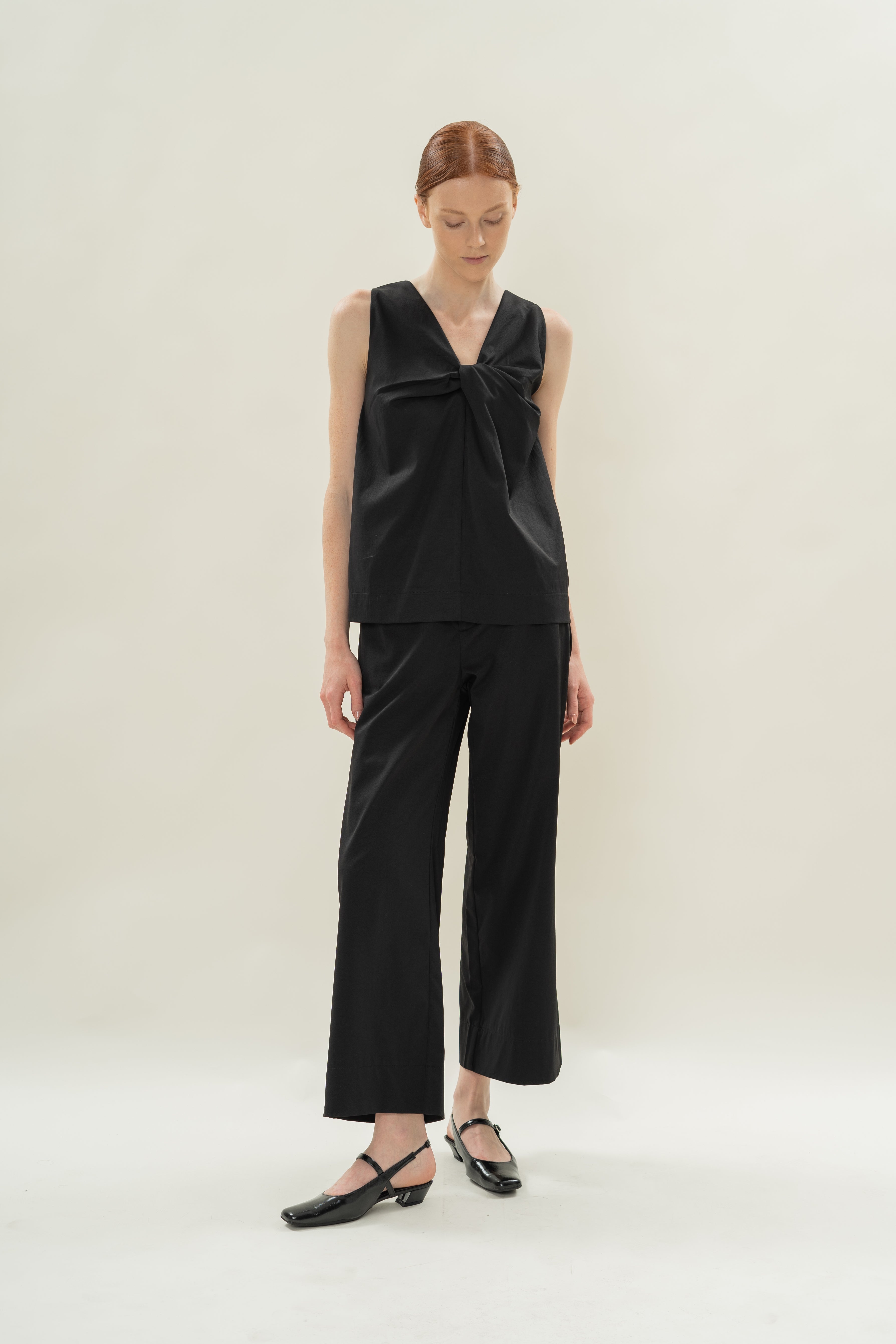 Reversible Sleeveless Top With Knotted Neckline in Black