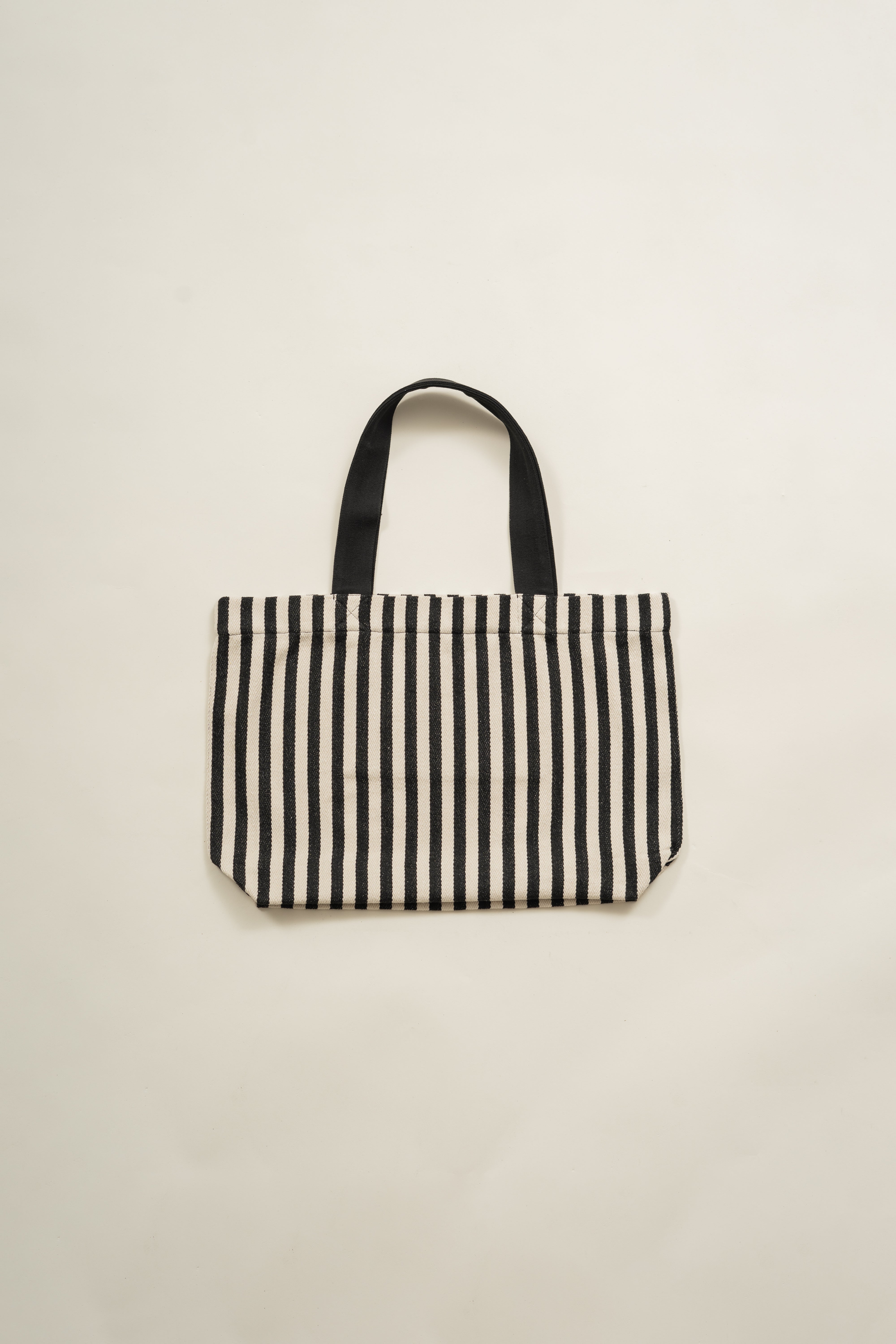 Essential Canvas Tote in Stripe
