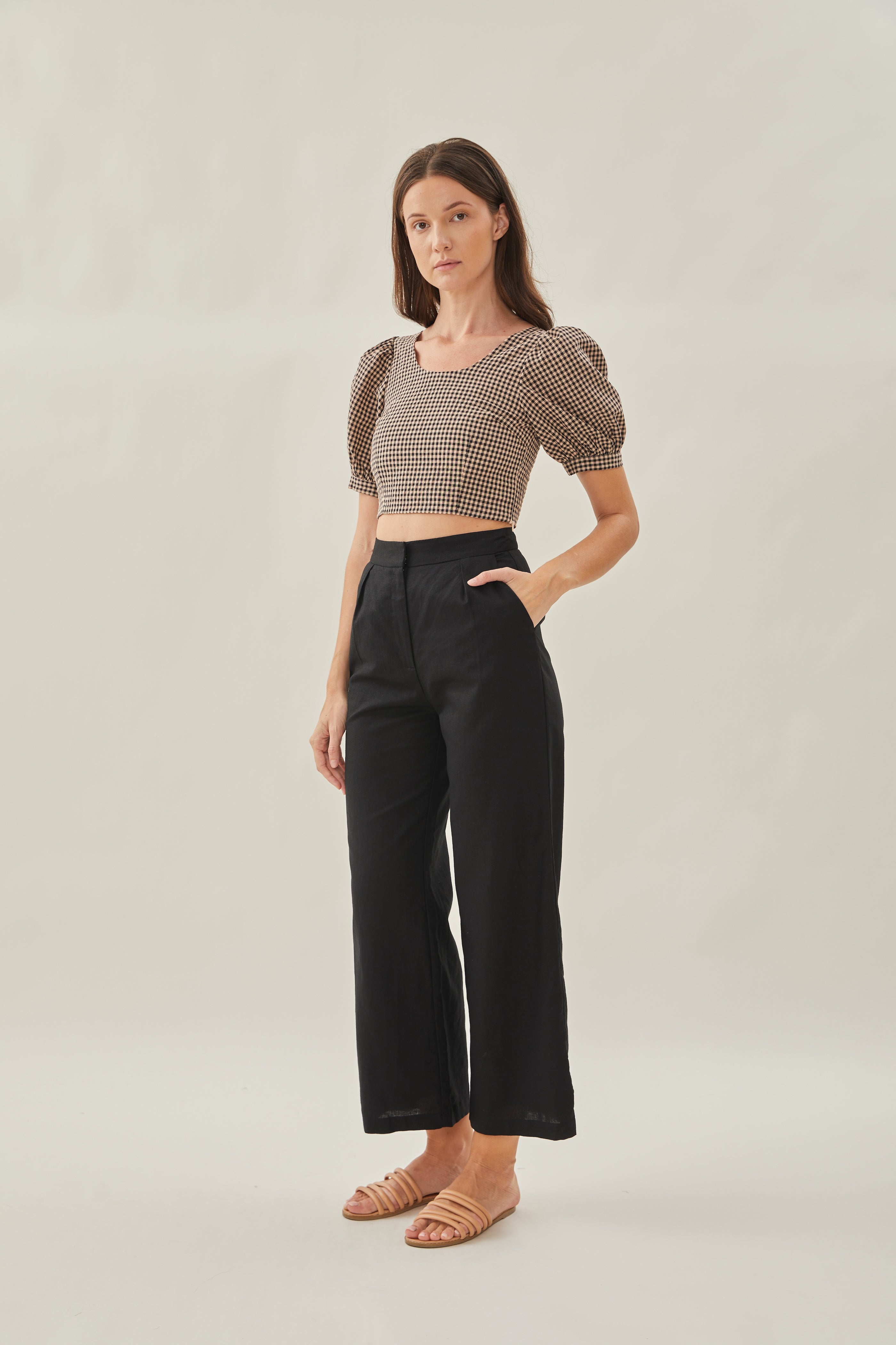 Cropped Puffed Sleeved Top in Fall