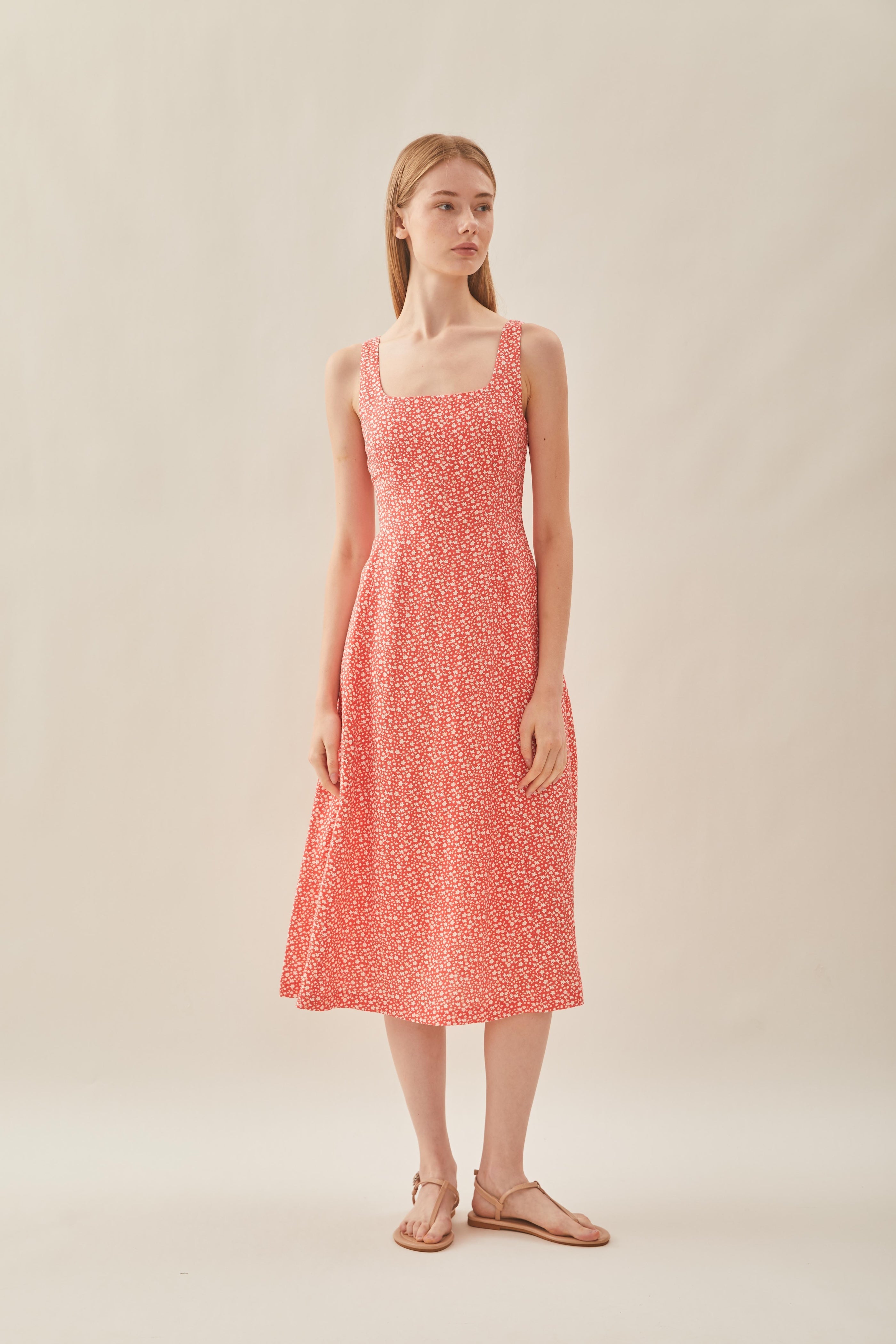 Scoop Neck Flare Dress in Red Bloom