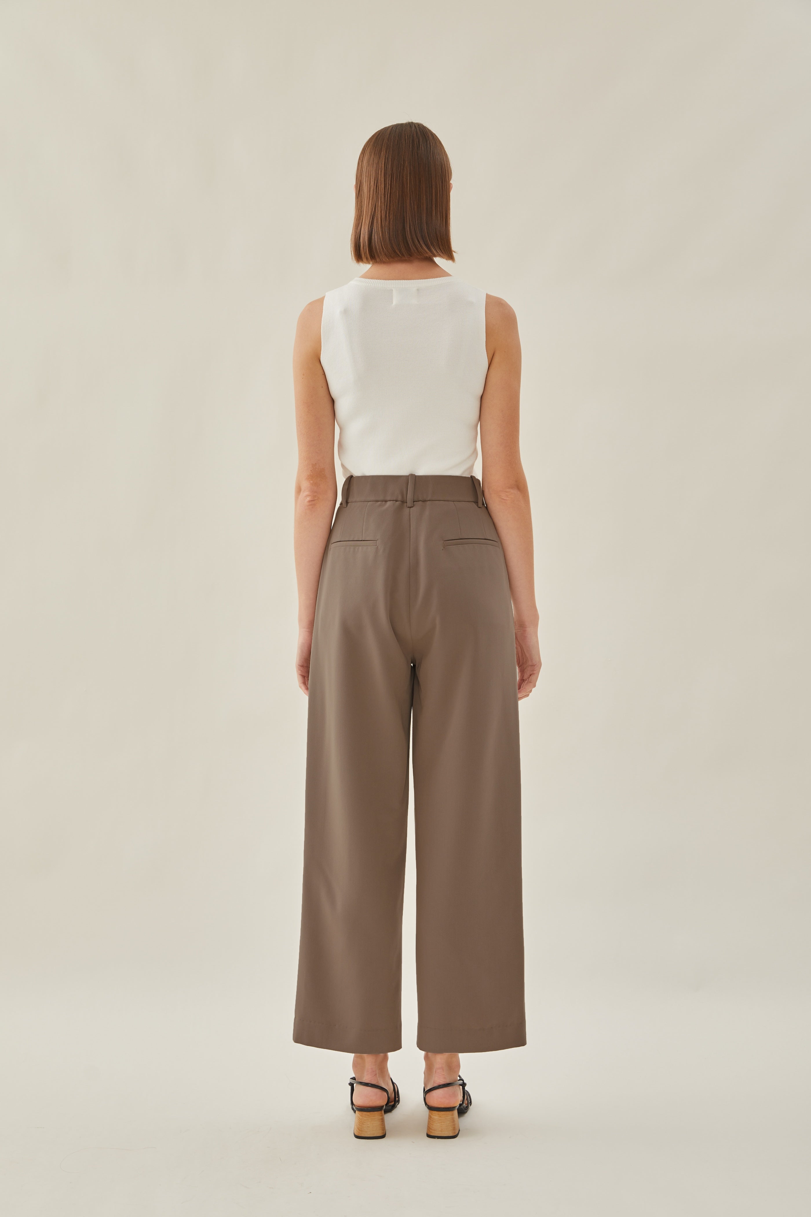 High Waisted Suit Trousers in Husk
