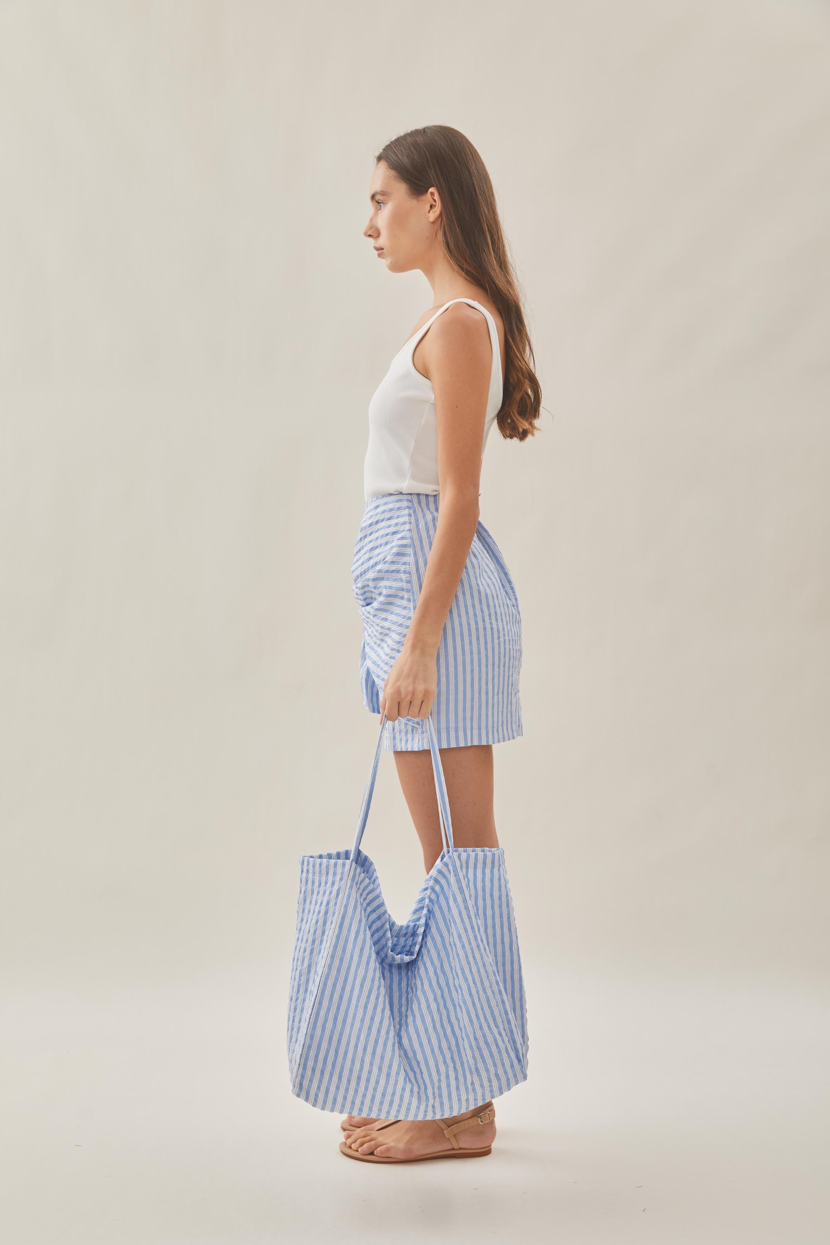 Beach Tote in Stripe Blue