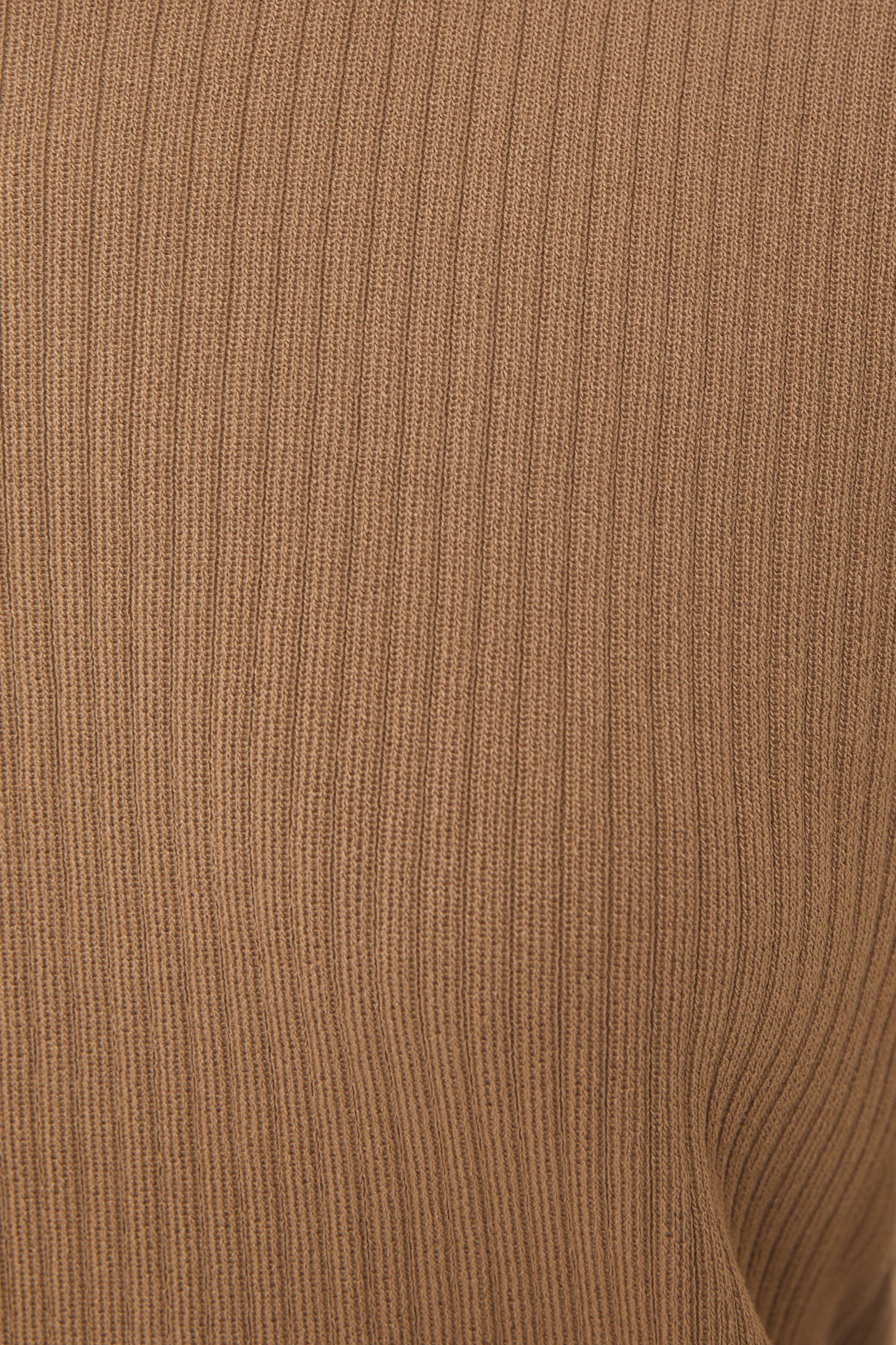 Knitted Round Neck Sleeveless Top in Tan