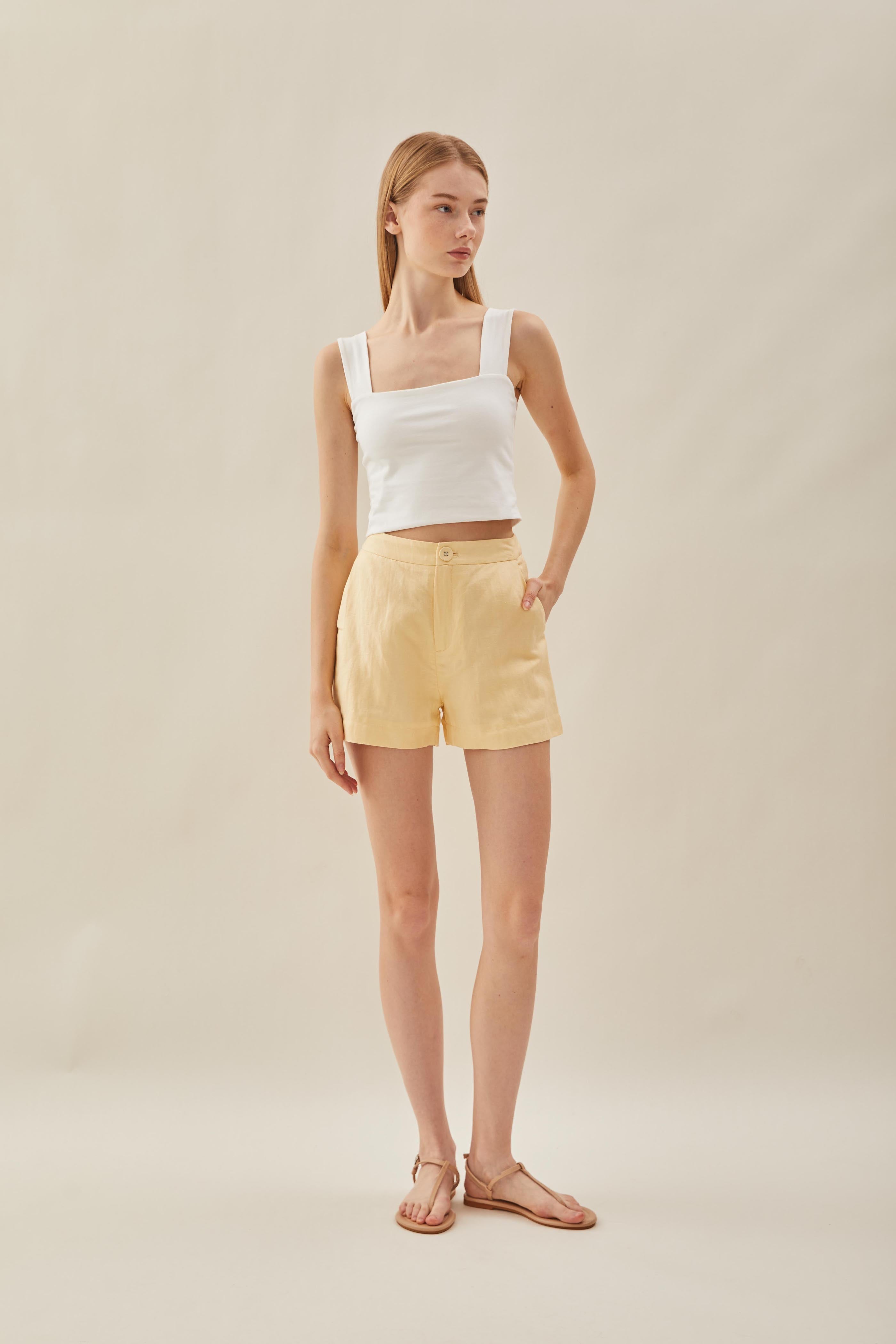 Relaxed Linen Shorts in Pale Yellow