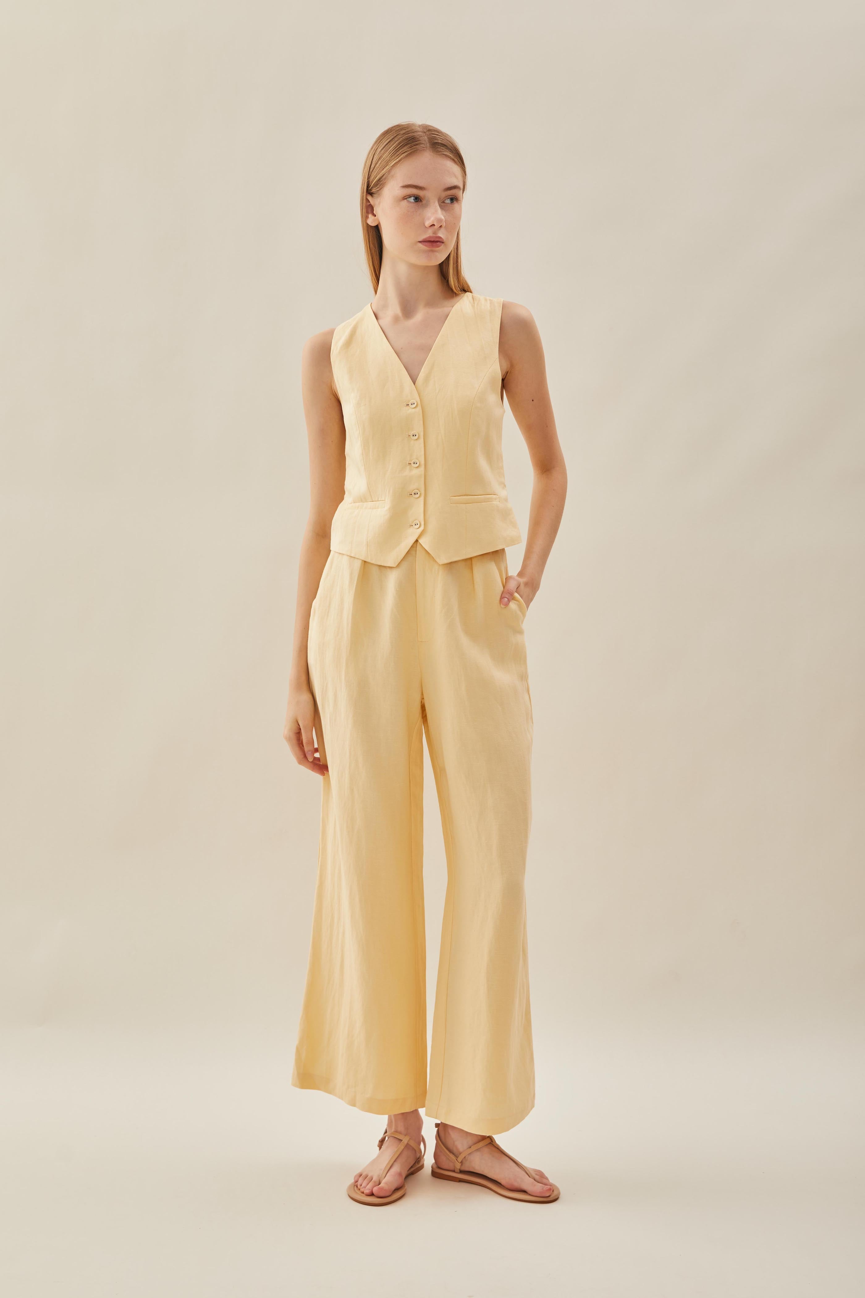 Linen Pleated Trouser in Pale Yellow