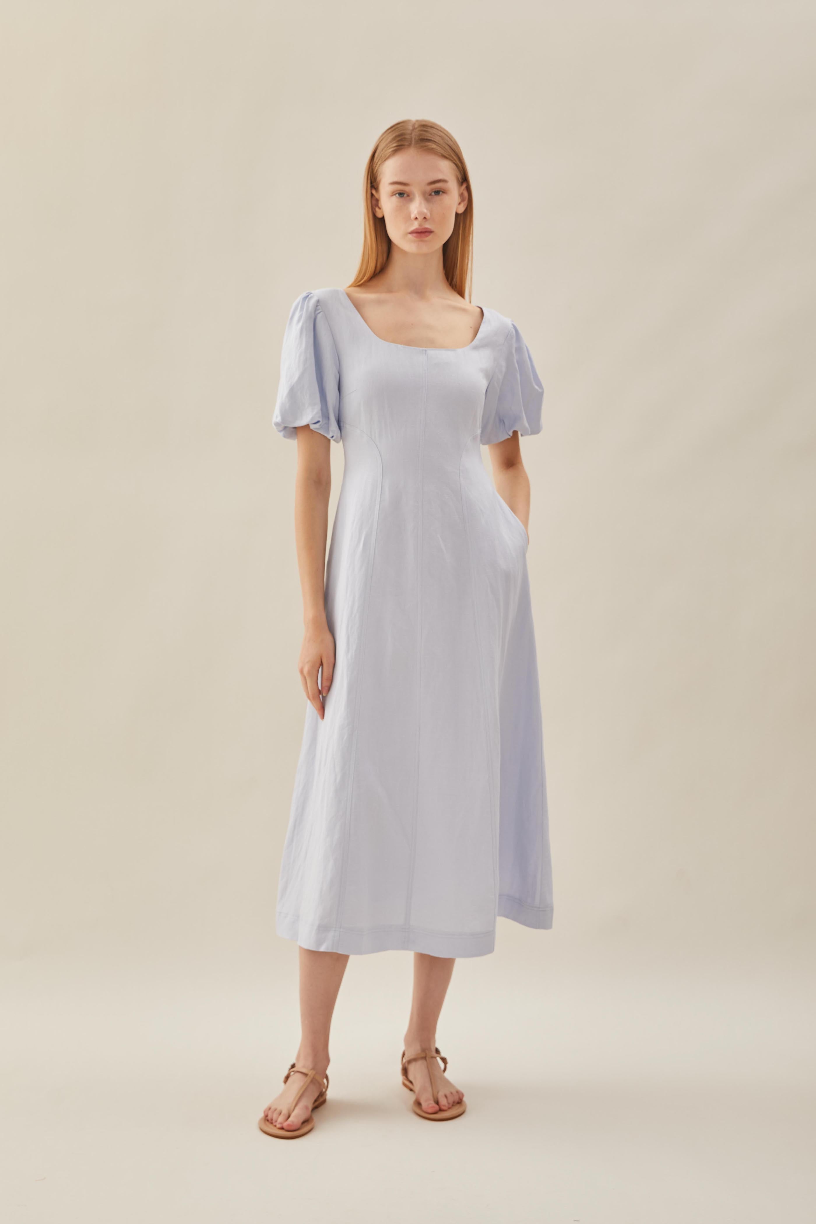 Puffed Sleeved Scoop Neckline Dress in Mist Blue