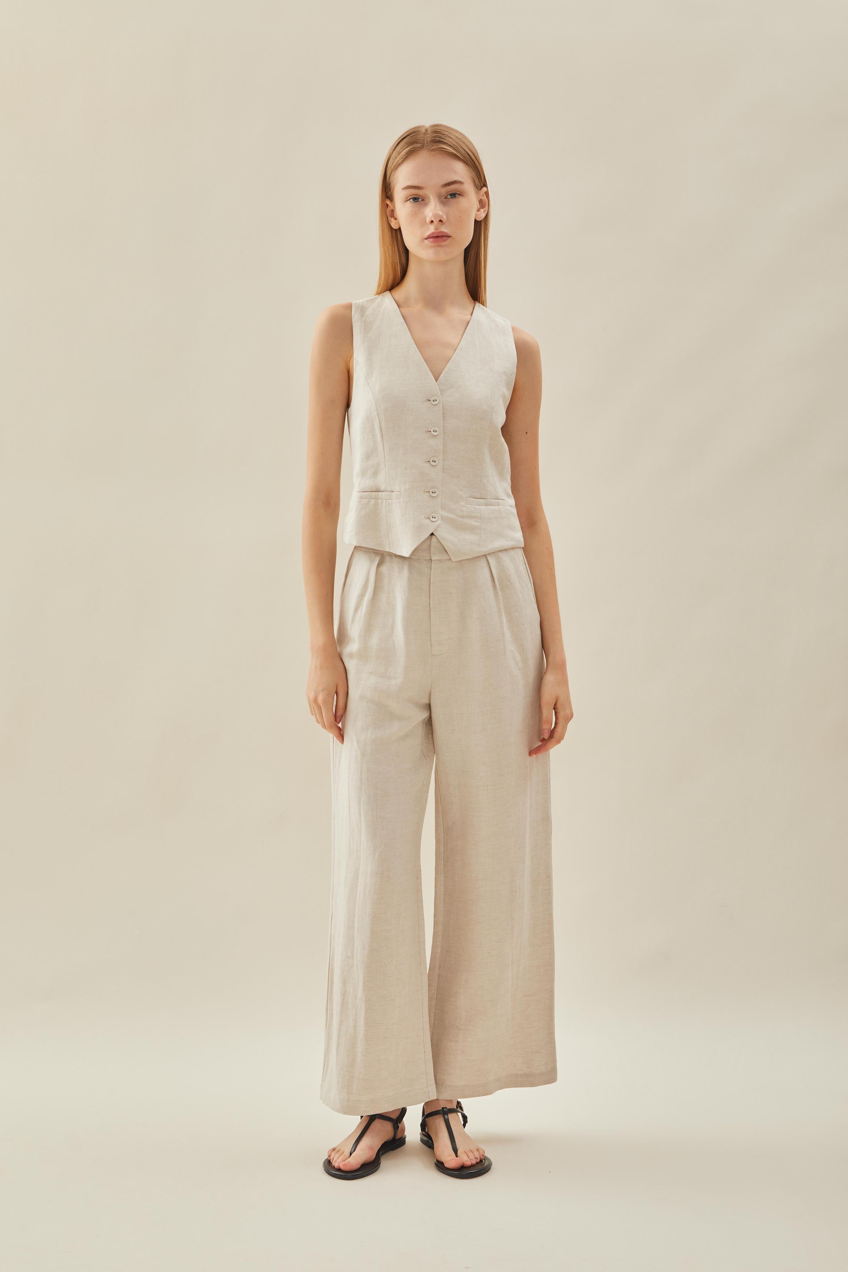 Linen Waistcoat in Natural