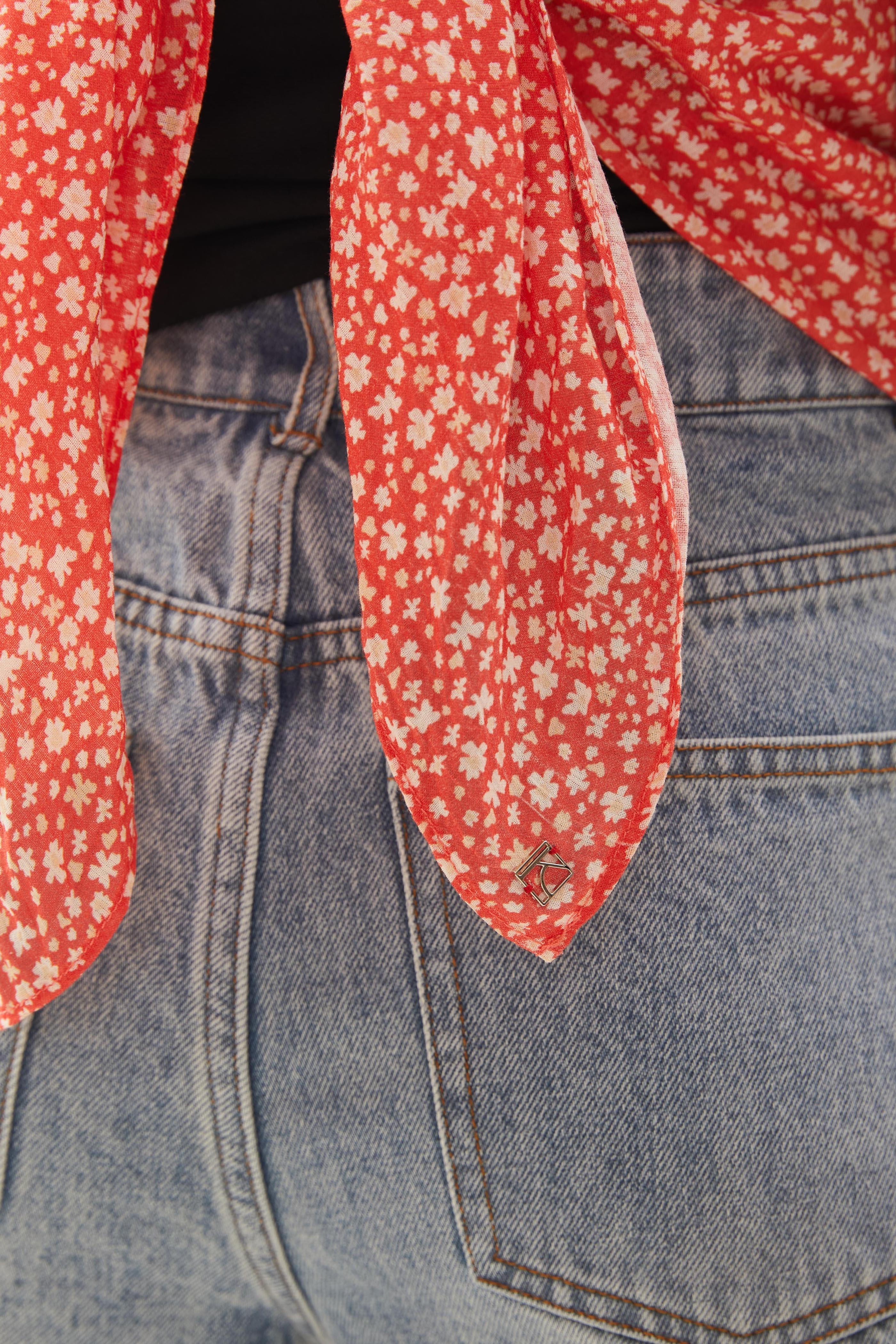 Scarf in Red Bloom