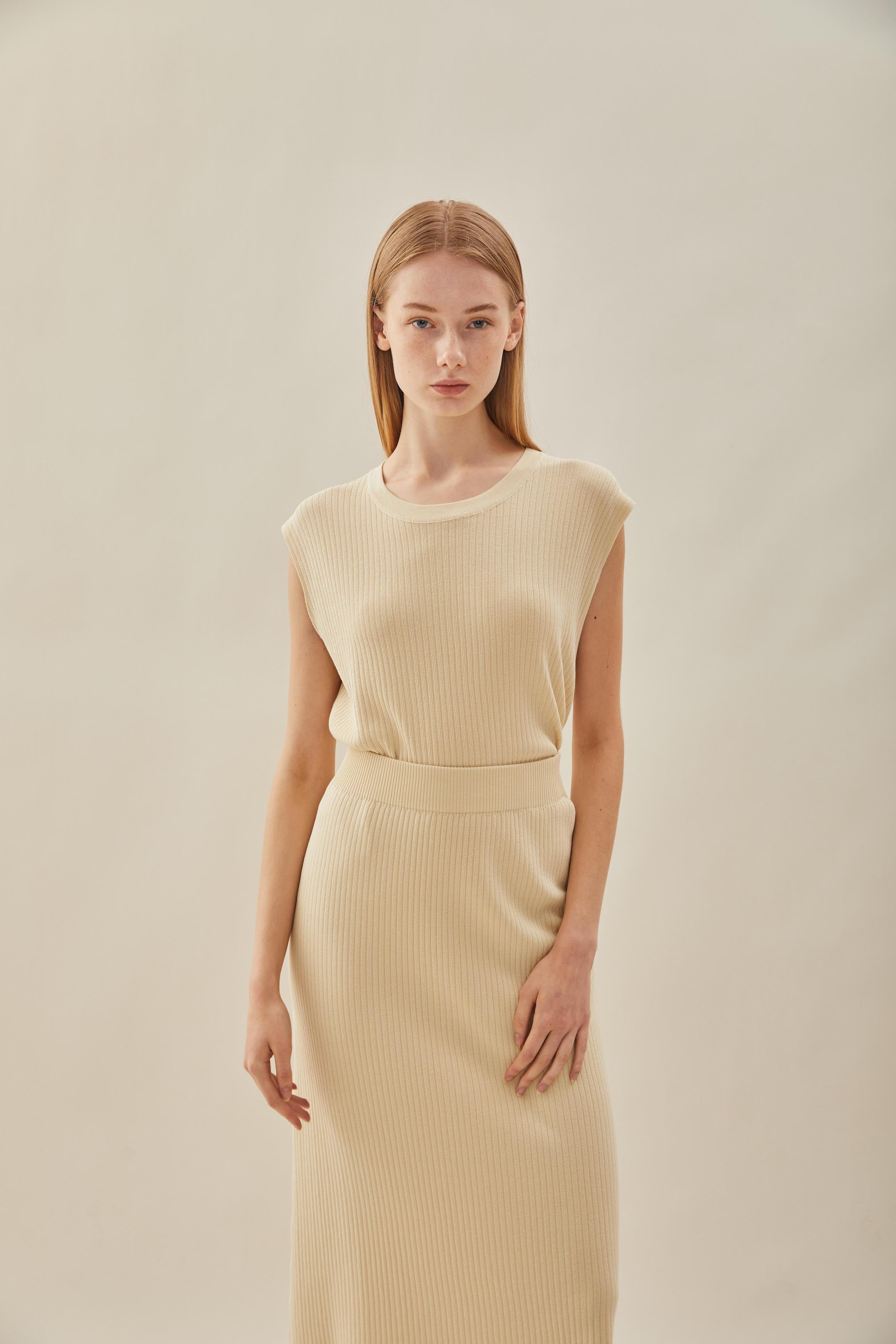 Knitted Round Neck Sleeveless Top in Natural