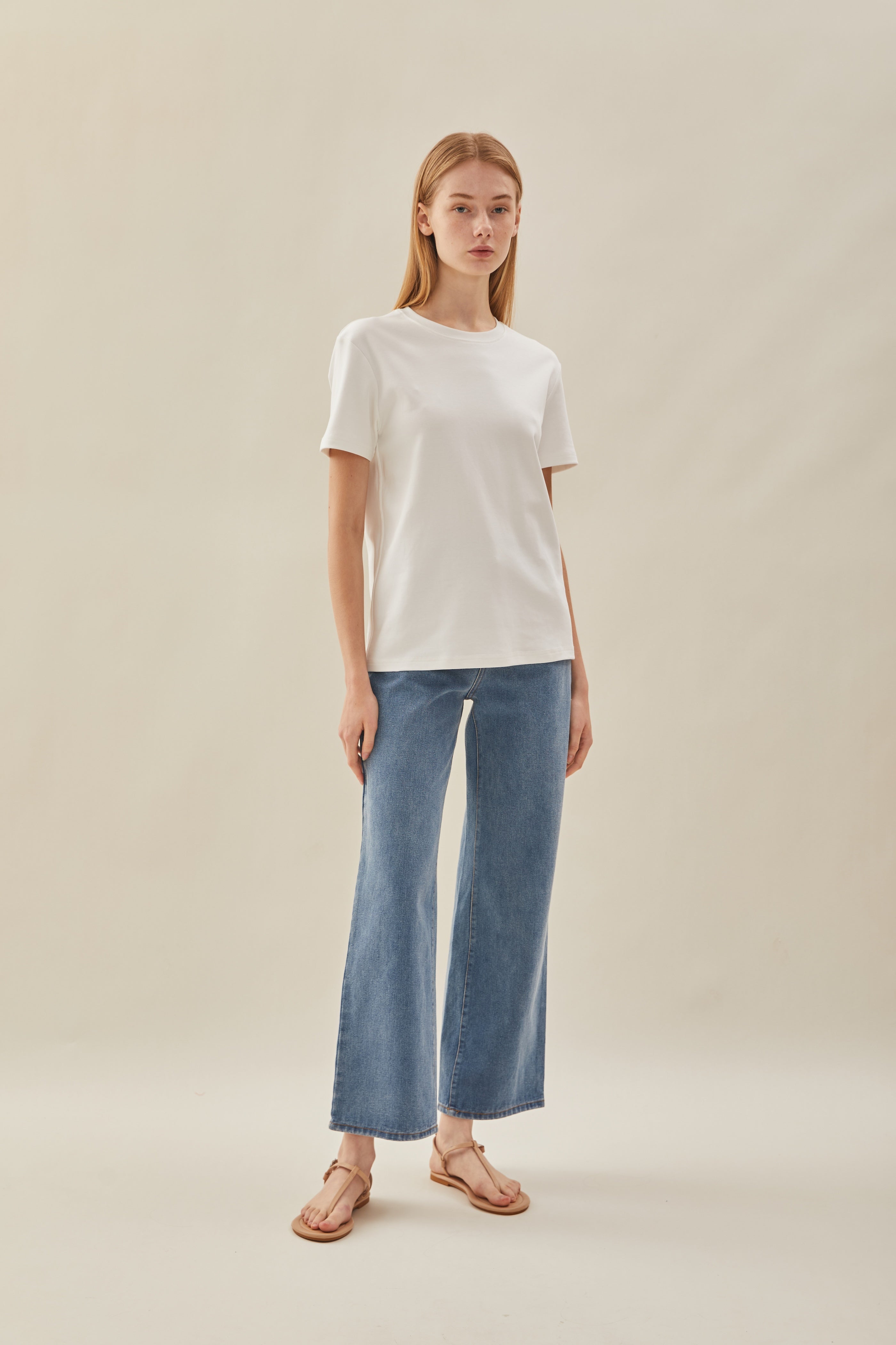 Box Cut Tee in White (N°.05)