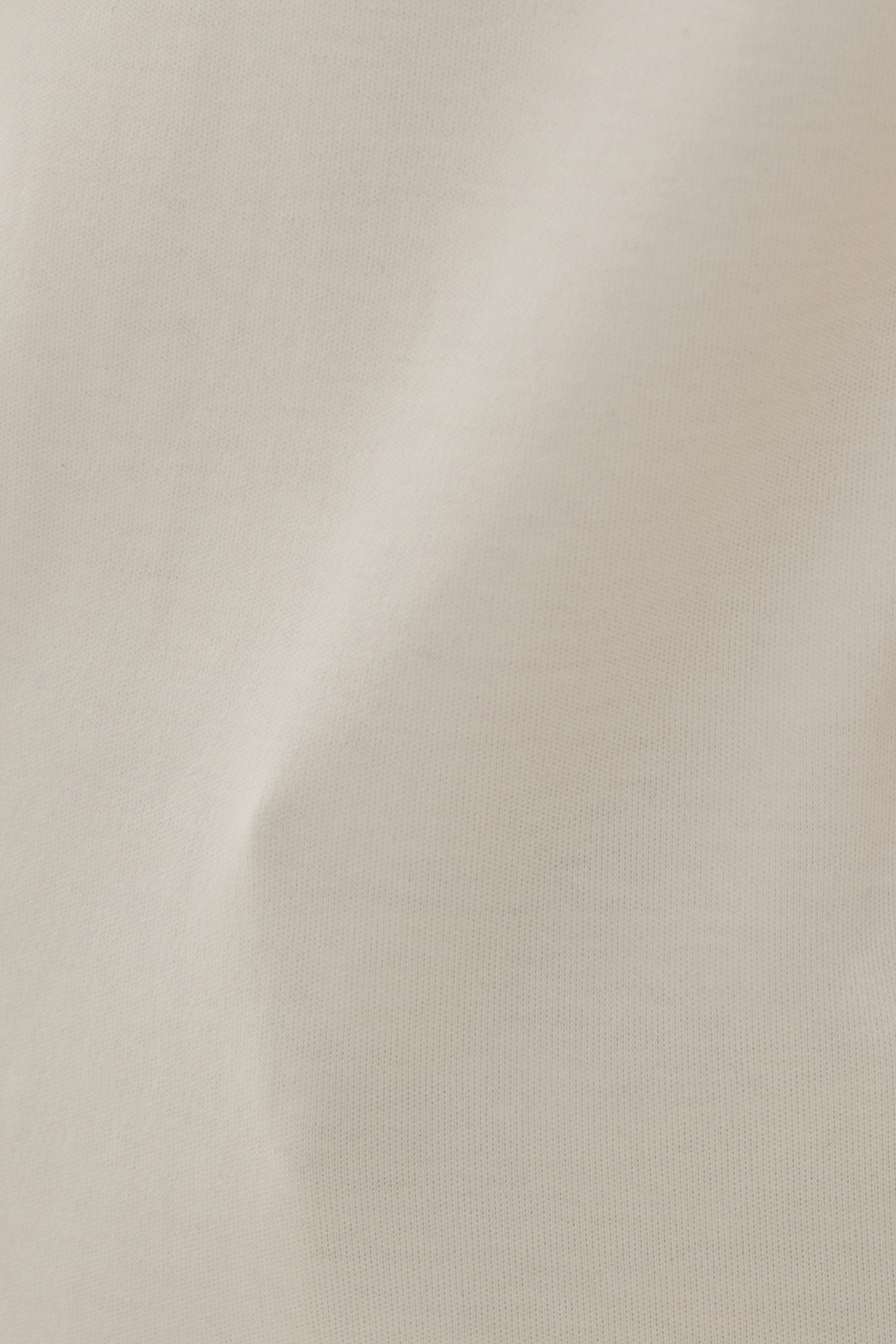 Box Cut Tee in White (N°.05)